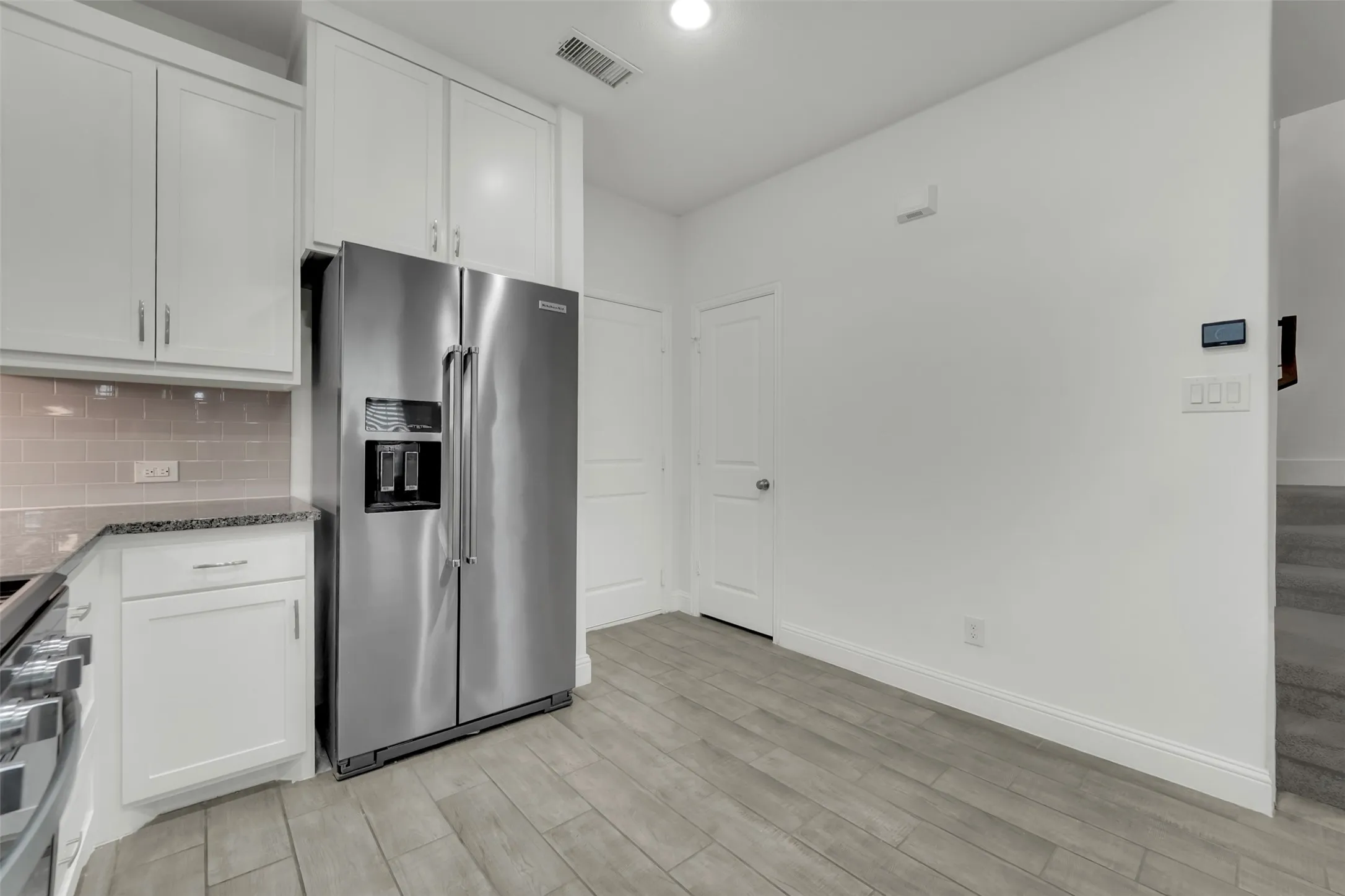Townhouse For Sale in Dallas County , 2657 High Cotton Lane, Garland, Texas 75042, 2 Bedroom, 3 Bathroom, 2 Garage spaces, 1,514 Sqft, built in 2019, mls#21348110, Real Estate Agent in Garland, Homes For Sale in Dallas county, Homes For Sale in Garland, Realtor in Garland Texas, Real Estate Brokerage Independent Realty Texas, Luminita Cordes Realtor