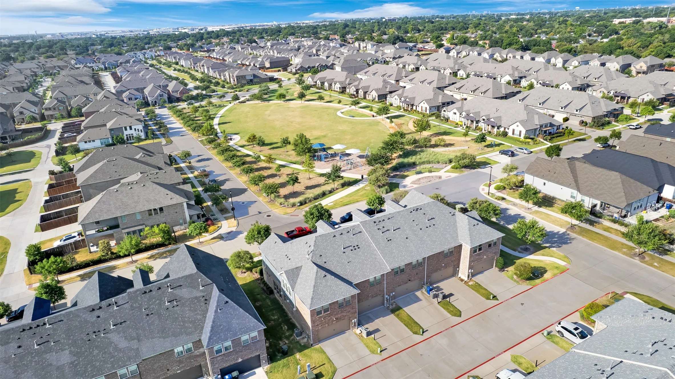 Townhouse For Sale in Dallas County , 2657 High Cotton Lane, Garland, Texas 75042, 2 Bedroom, 3 Bathroom, 2 Garage spaces, 1,514 Sqft, built in 2019, mls#21348110, Real Estate Agent in Garland, Homes For Sale in Dallas county, Homes For Sale in Garland, Realtor in Garland Texas, Real Estate Brokerage Independent Realty Texas, Luminita Cordes Realtor