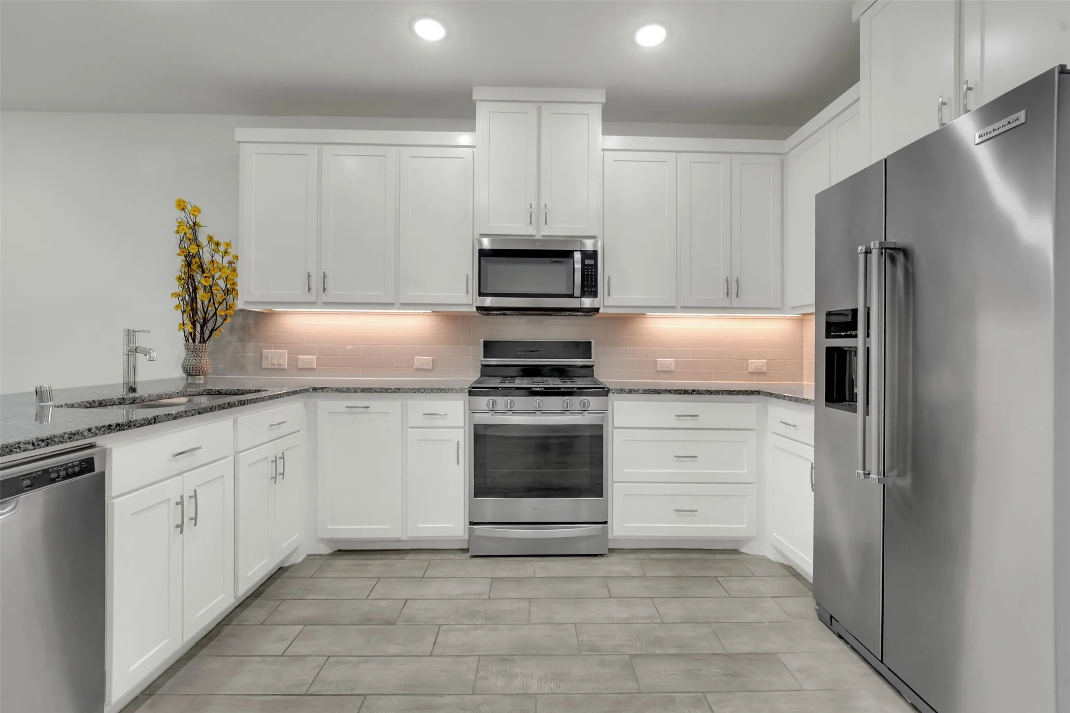 Townhouse For Sale in Dallas County , 2657 High Cotton Lane, Garland, Texas 75042, 2 Bedroom, 3 Bathroom, 2 Garage spaces, 1,514 Sqft, built in 2019, mls#21348110, Real Estate Agent in Garland, Homes For Sale in Dallas county, Homes For Sale in Garland, Realtor in Garland Texas, Real Estate Brokerage Independent Realty Texas, Luminita Cordes Realtor