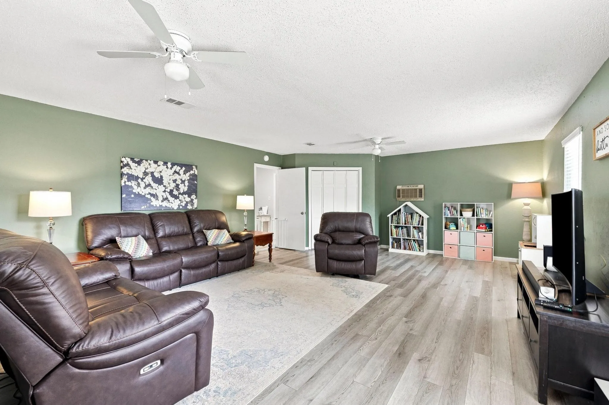 Large bedroom used as living room