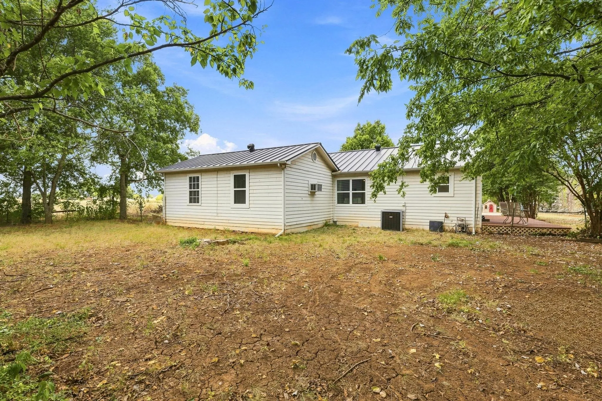 Single Family Residence For Sale in Grayson County , 304 Primrose Lane, Sherman, Texas 75092, 3 Bedroom, 2 Bathroom, Garage spaces, 1,673 Sqft, built in 1982, mls#21349524, Real Estate Agent in Sherman, Homes For Sale in Grayson county, Homes For Sale in Sherman, Realtor in Sherman Texas, Real Estate Brokerage Independent Realty Texas, Luminita Cordes Realtor