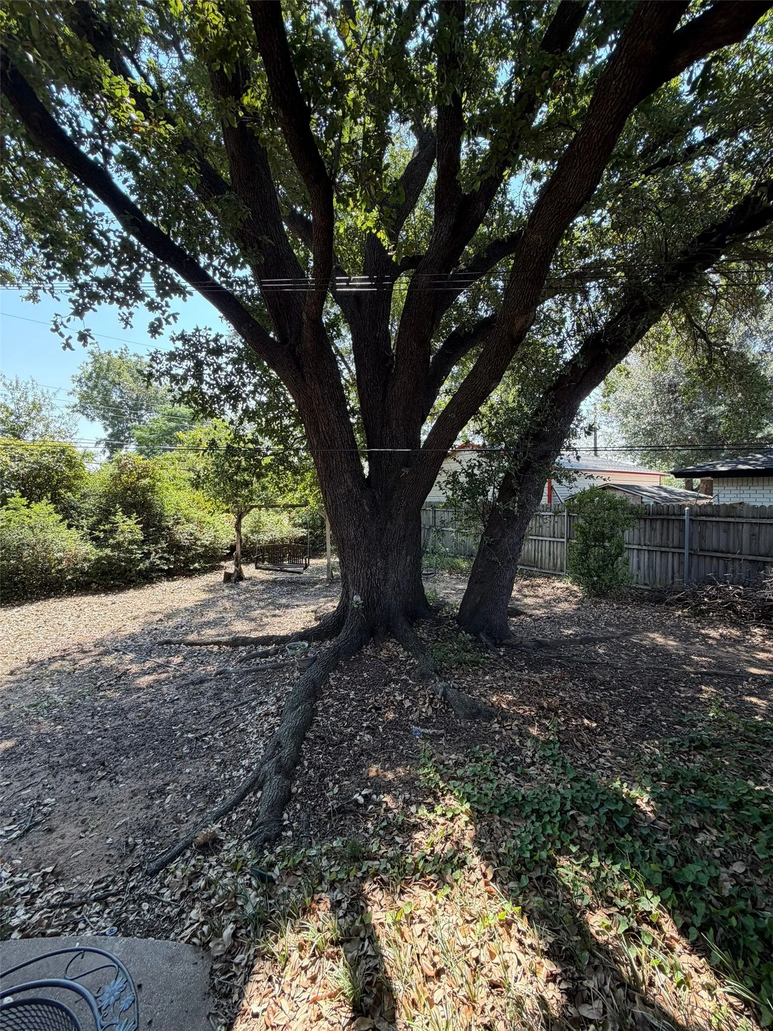 Single Family Residence For Sale in Tarrant County , 1008 Keith Drive, Hurst, Texas 76053, 3 Bedroom, 2 Bathroom, 2 Garage spaces, 1,773 Sqft, built in 1965, mls#21355328, Real Estate Agent in Hurst, Homes For Sale in Tarrant county, Homes For Sale in Hurst, Realtor in Hurst Texas, Real Estate Brokerage Independent Realty Texas, Luminita Cordes Realtor