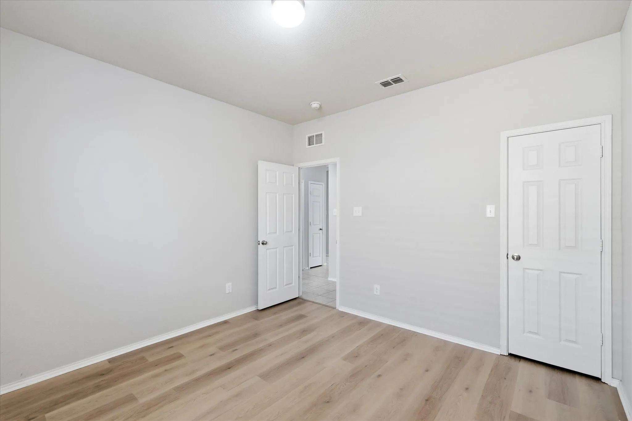 Single Family Residence For Rent in Denton County , 3116 Layla Creek Drive, Little Elm, Texas 75068, 3 Bedroom, 2 Bathroom, 2 Garage spaces, 1,960 Sqft, built in 2017, mls#21349024, Real Estate Agent in Little Elm, Homes For Rent in Denton county, Homes For Rent in Little Elm, Realtor in Little Elm Texas, Real Estate Brokerage Independent Realty Texas, Luminita Cordes Realtor
