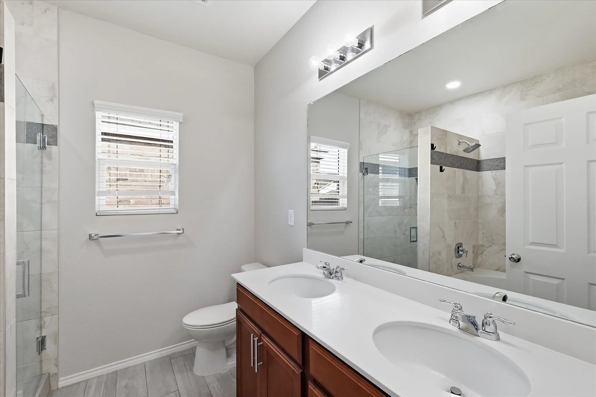 Single Family Residence For Rent in Denton County , 3116 Layla Creek Drive, Little Elm, Texas 75068, 3 Bedroom, 2 Bathroom, 2 Garage spaces, 1,960 Sqft, built in 2017, mls#21349024, Real Estate Agent in Little Elm, Homes For Rent in Denton county, Homes For Rent in Little Elm, Realtor in Little Elm Texas, Real Estate Brokerage Independent Realty Texas, Luminita Cordes Realtor