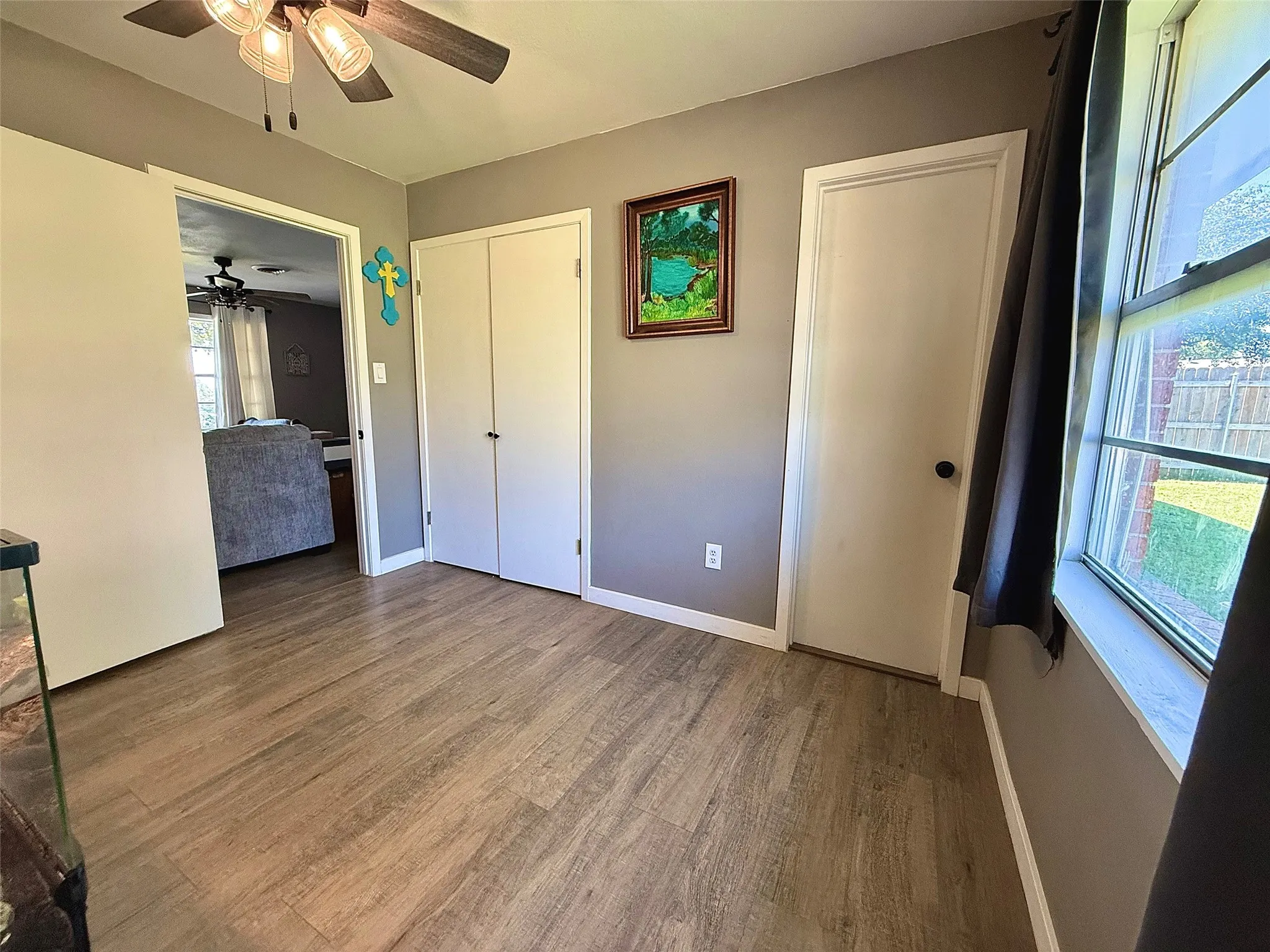 Single Family Residence For Rent in Montague County , 200 Arden Street, Bowie, Texas 76230, 3 Bedroom, 2 Bathroom, 2 Garage spaces, 1,328 Sqft, built in 1970, mls#21355355, Real Estate Agent in Bowie, Homes For Rent in Montague county, Homes For Rent in Bowie, Realtor in Bowie Texas, Real Estate Brokerage Independent Realty Texas, Luminita Cordes Realtor