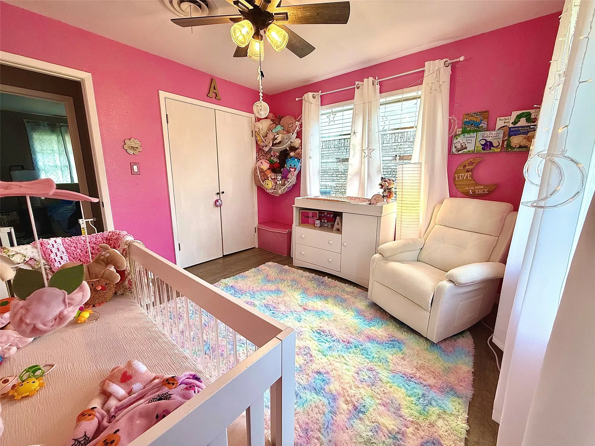 Single Family Residence For Rent in Montague County , 200 Arden Street, Bowie, Texas 76230, 3 Bedroom, 2 Bathroom, 2 Garage spaces, 1,328 Sqft, built in 1970, mls#21355355, Real Estate Agent in Bowie, Homes For Rent in Montague county, Homes For Rent in Bowie, Realtor in Bowie Texas, Real Estate Brokerage Independent Realty Texas, Luminita Cordes Realtor