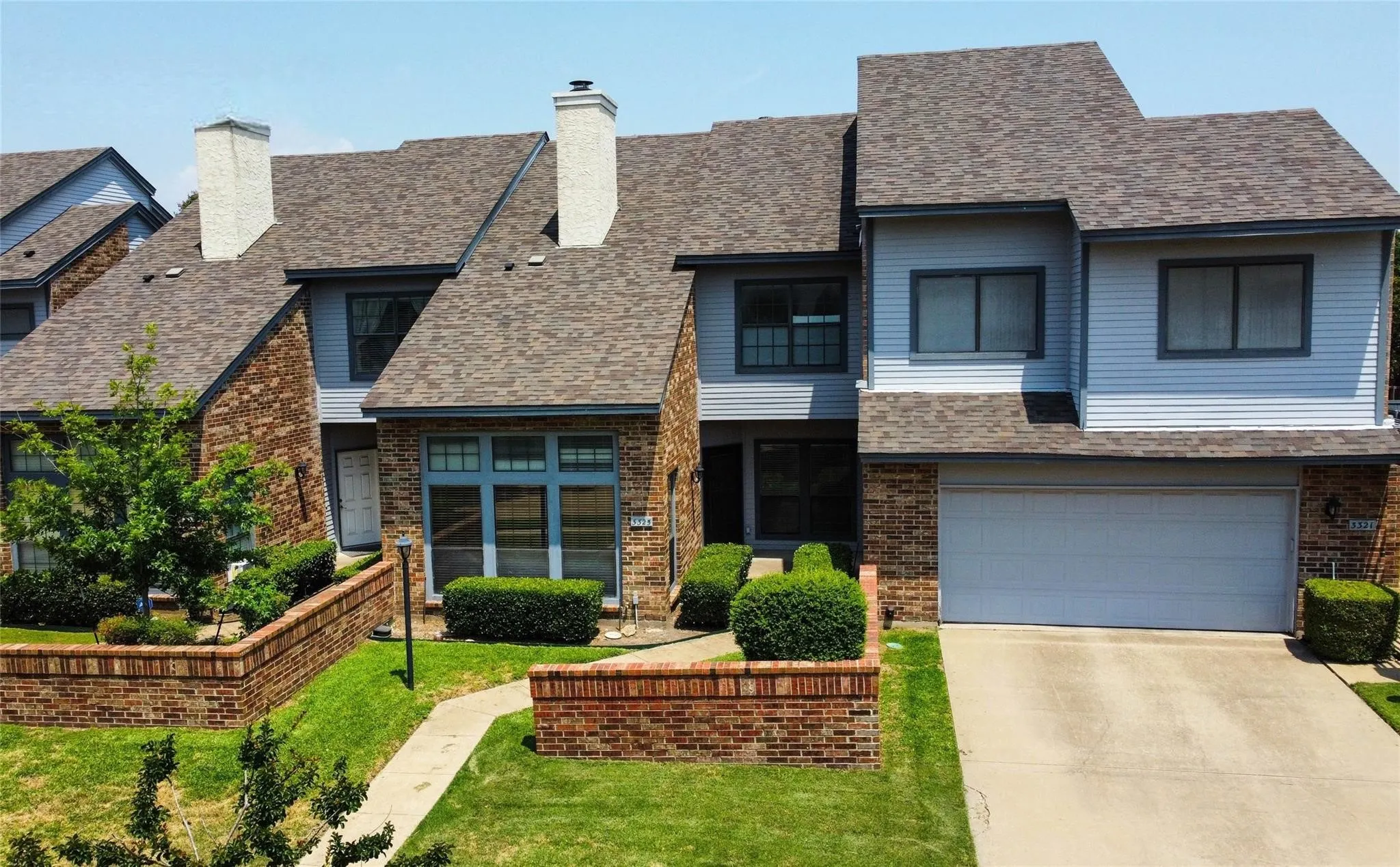 Townhouse For Rent in Collin County , 3325 Devonshire Drive, Plano, Texas 75075, 3 Bedroom, 3 Bathroom, 2 Garage spaces, 1,823 Sqft, built in 1998, mls#21355360, Real Estate Agent in Plano, Homes For Rent in Collin county, Homes For Rent in Plano, Realtor in Plano Texas, Real Estate Brokerage Independent Realty Texas, Luminita Cordes Realtor