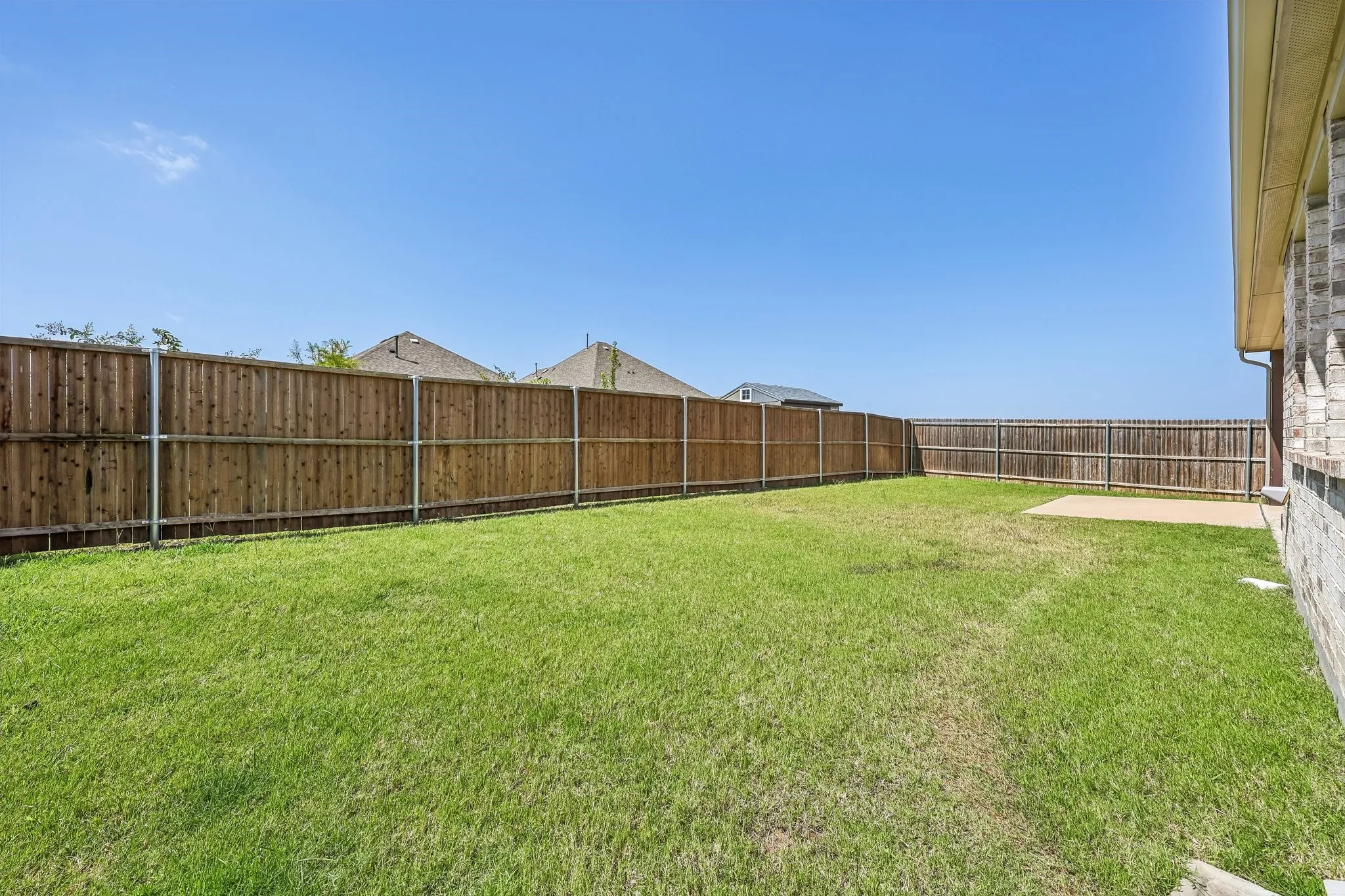Single Family Residence For Sale in Rockwall County , 433 Forestridge Drive, Fate, Texas 75087, 5 Bedroom, 4 Bathroom, 2 Garage spaces, 3,259 Sqft, built in 2021, mls#21355278, Real Estate Agent in Fate, Homes For Sale in Rockwall county, Homes For Sale in Fate, Realtor in Fate Texas, Real Estate Brokerage Independent Realty Texas, Luminita Cordes Realtor