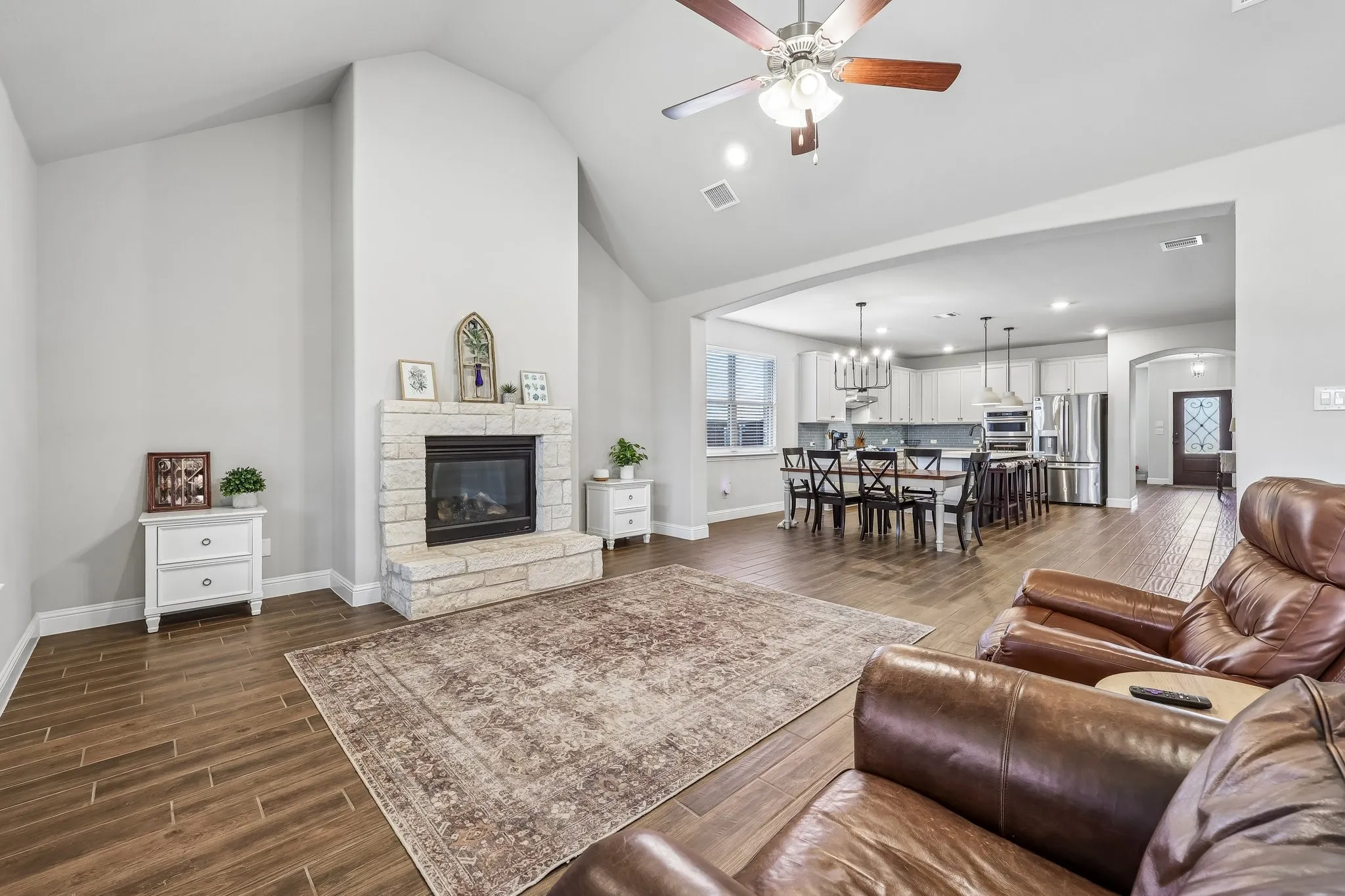Single Family Residence For Sale in Rockwall County , 433 Forestridge Drive, Fate, Texas 75087, 5 Bedroom, 4 Bathroom, 2 Garage spaces, 3,259 Sqft, built in 2021, mls#21355278, Real Estate Agent in Fate, Homes For Sale in Rockwall county, Homes For Sale in Fate, Realtor in Fate Texas, Real Estate Brokerage Independent Realty Texas, Luminita Cordes Realtor