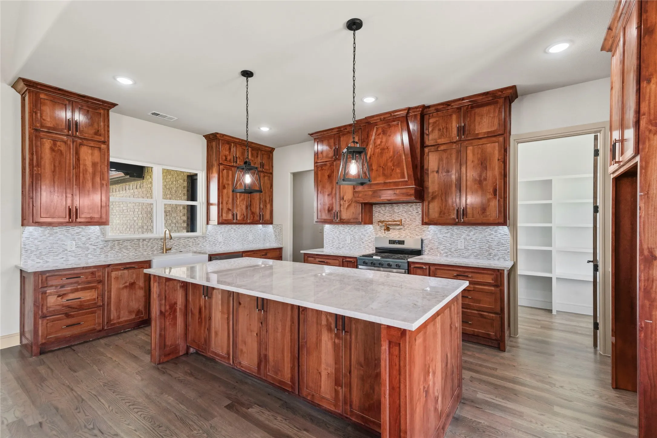 Single Family Residence For Sale in Fannin County , 650 Alondrita Street, Celeste, Texas 75423, 4 Bedroom, 4 Bathroom, 2 Garage spaces, 2,532 Sqft, built in 2026, Price $595,000, mls#21355105, Real Estate Agent in Celeste, Homes For Sale in Fannin county, Homes For Sale in Celeste, Realtor in Celeste Texas, Real Estate Brokerage Independent Realty Texas, Luminita Cordes Realtor