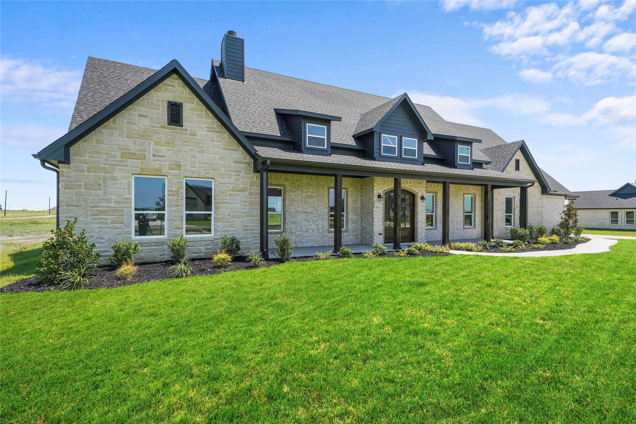 Single Family Residence For Sale in Fannin County , 650 Alondrita Street, Celeste, Texas 75423, 4 Bedroom, 4 Bathroom, 2 Garage spaces, 2,532 Sqft, built in 2026, Price $595,000, mls#21355105, Real Estate Agent in Celeste, Homes For Sale in Fannin county, Homes For Sale in Celeste, Realtor in Celeste Texas, Real Estate Brokerage Independent Realty Texas, Luminita Cordes Realtor