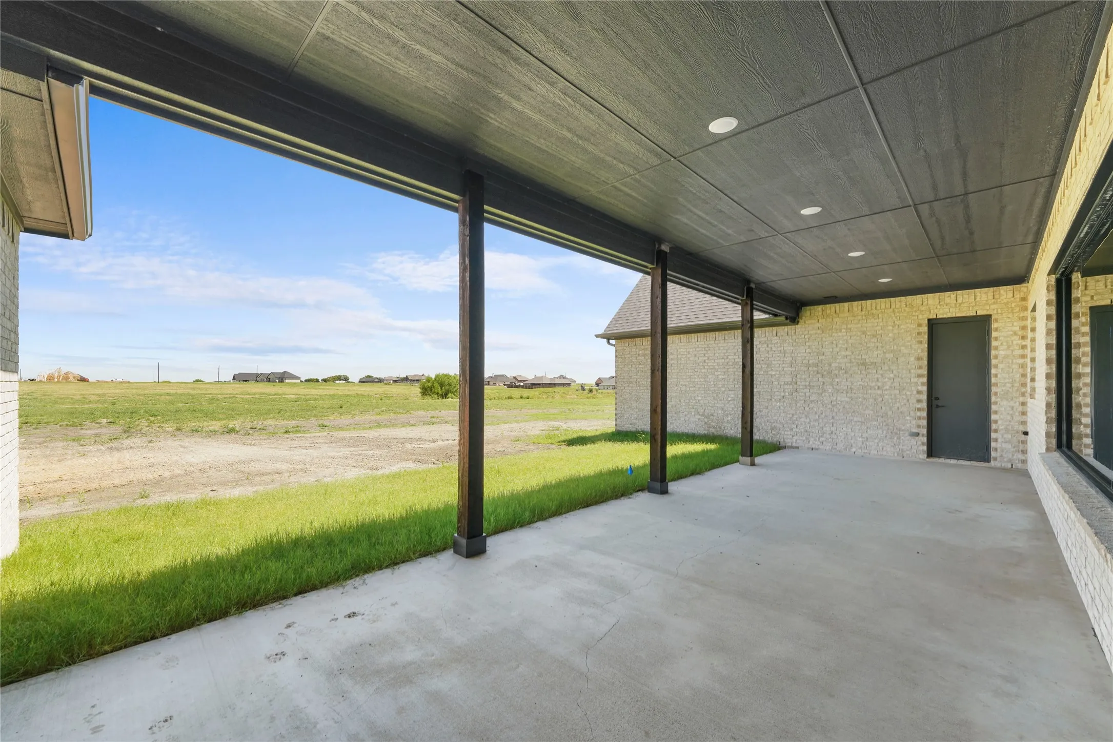Single Family Residence For Sale in Fannin County , 650 Alondrita Street, Celeste, Texas 75423, 4 Bedroom, 4 Bathroom, 2 Garage spaces, 2,532 Sqft, built in 2026, Price $595,000, mls#21355105, Real Estate Agent in Celeste, Homes For Sale in Fannin county, Homes For Sale in Celeste, Realtor in Celeste Texas, Real Estate Brokerage Independent Realty Texas, Luminita Cordes Realtor