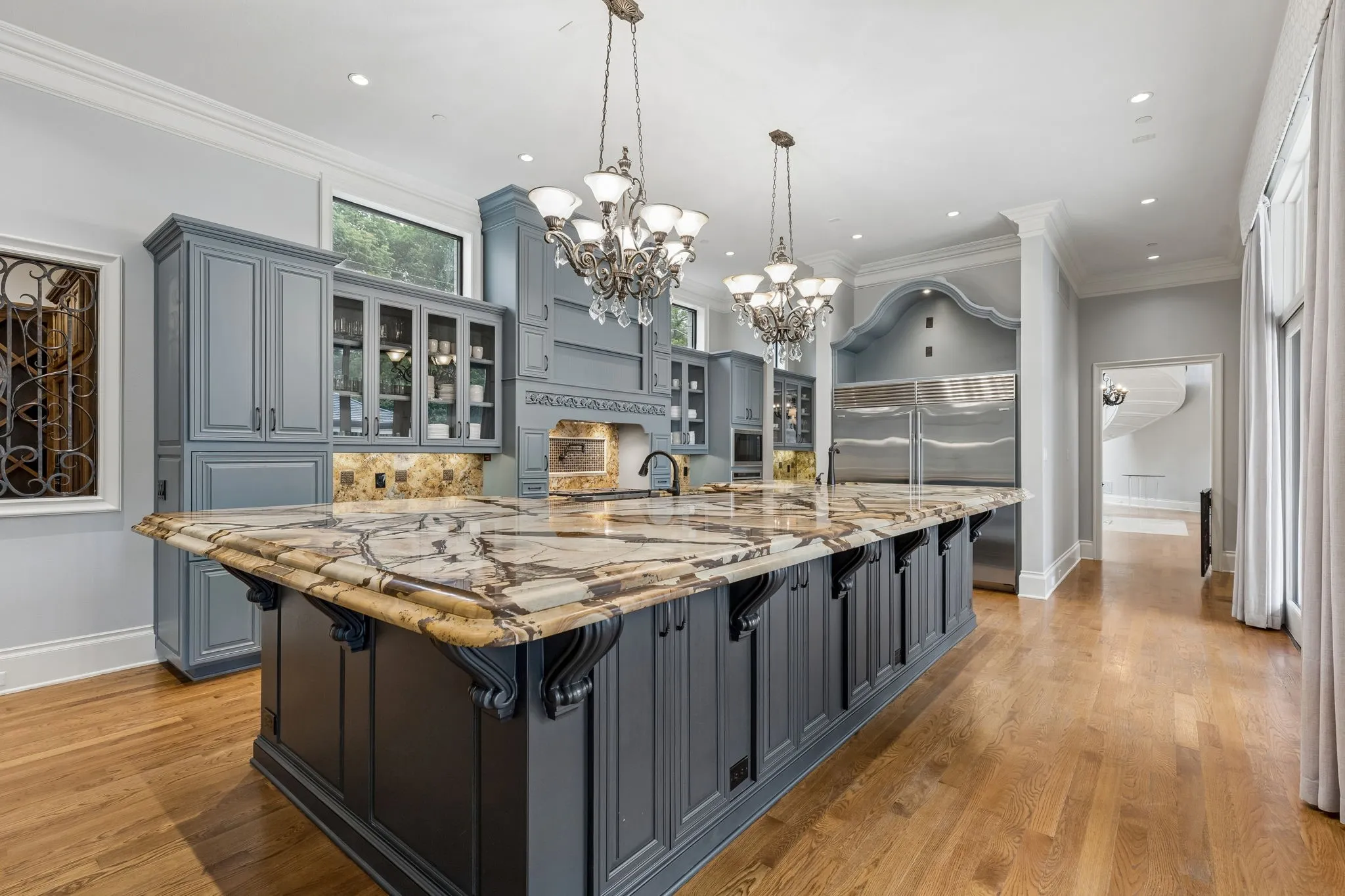 Single Family Residence For Rent in Dallas County , 4511 Watauga Road, Dallas, Texas 75209, 6 Bedrooms, 9 Bathrooms, 4 Garage spaces, 14,131 Sqft, built in 2005, Price $30,000, mls#21354265, Real Estate Agent in Dallas, Homes For Rent in Dallas county, Homes For Rent in Dallas, Realtor in Dallas Texas, Real Estate Brokerage Independent Realty Texas, Luminita Cordes Realtor