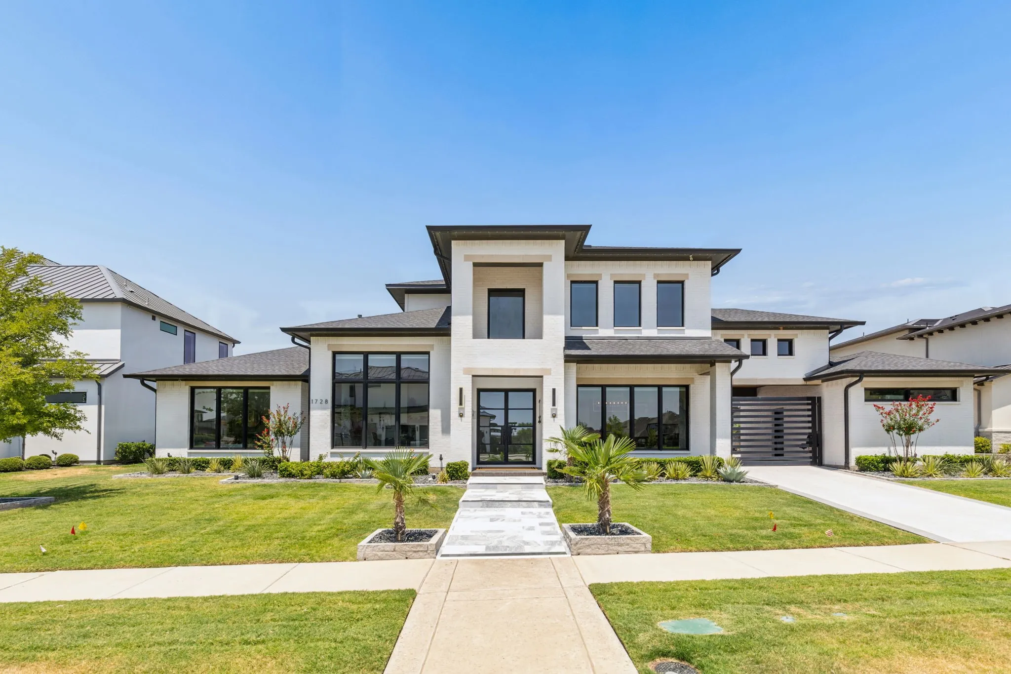 Single Family Residence For Sale in Denton County , 1728 Hidalgo Lane, Frisco, Texas 75034, 5 Bedroom, 6 Bathroom, 3 Garage spaces, 5,468 Sqft, built in 2020, mls#21350081, Real Estate Agent in Frisco, Homes For Sale in Denton county, Homes For Sale in Frisco, Realtor in Frisco Texas, Real Estate Brokerage Independent Realty Texas, Luminita Cordes Realtor
