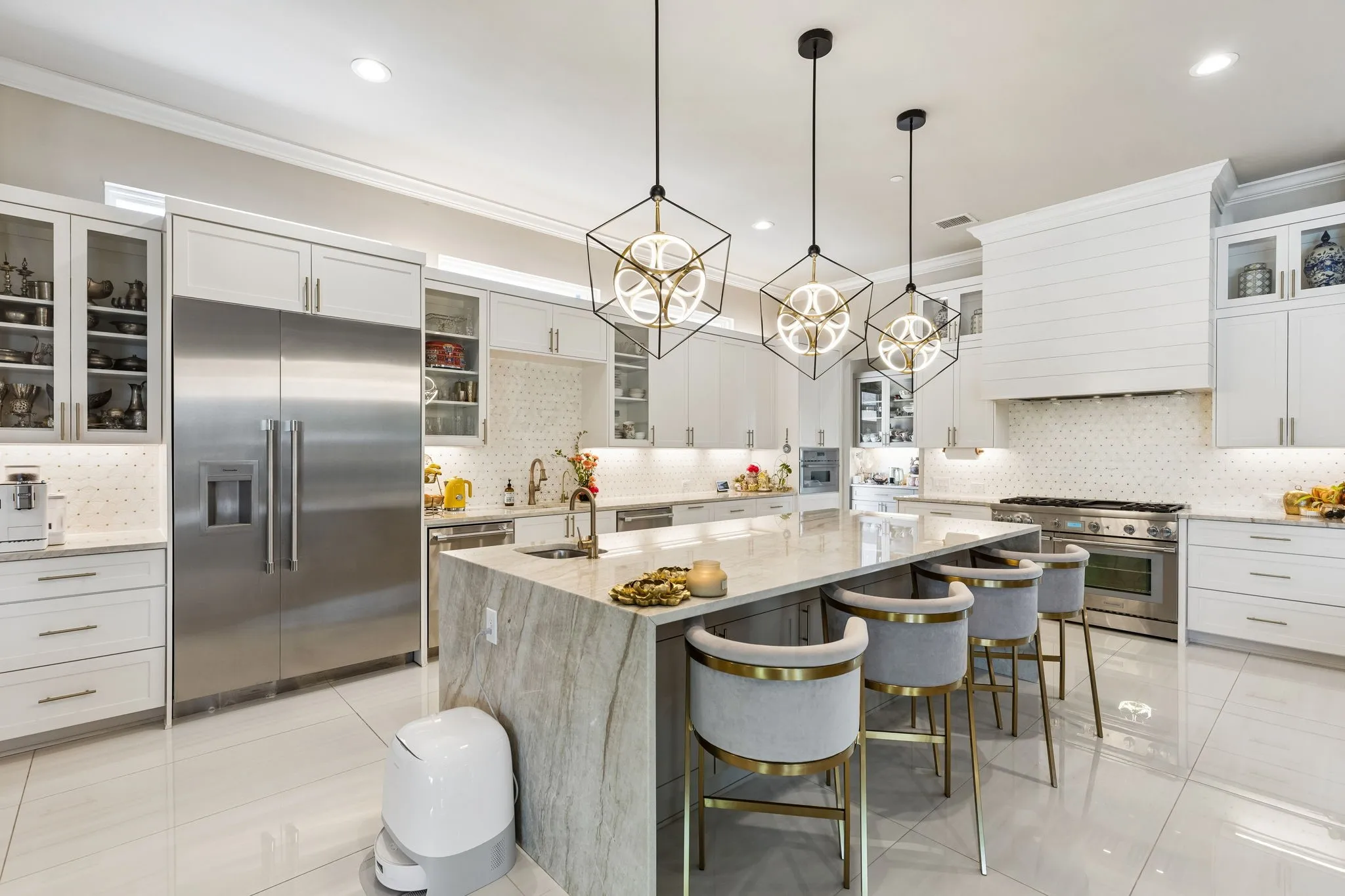 Single Family Residence For Sale in Denton County , 1728 Hidalgo Lane, Frisco, Texas 75034, 5 Bedroom, 6 Bathroom, 3 Garage spaces, 5,468 Sqft, built in 2020, mls#21350081, Real Estate Agent in Frisco, Homes For Sale in Denton county, Homes For Sale in Frisco, Realtor in Frisco Texas, Real Estate Brokerage Independent Realty Texas, Luminita Cordes Realtor