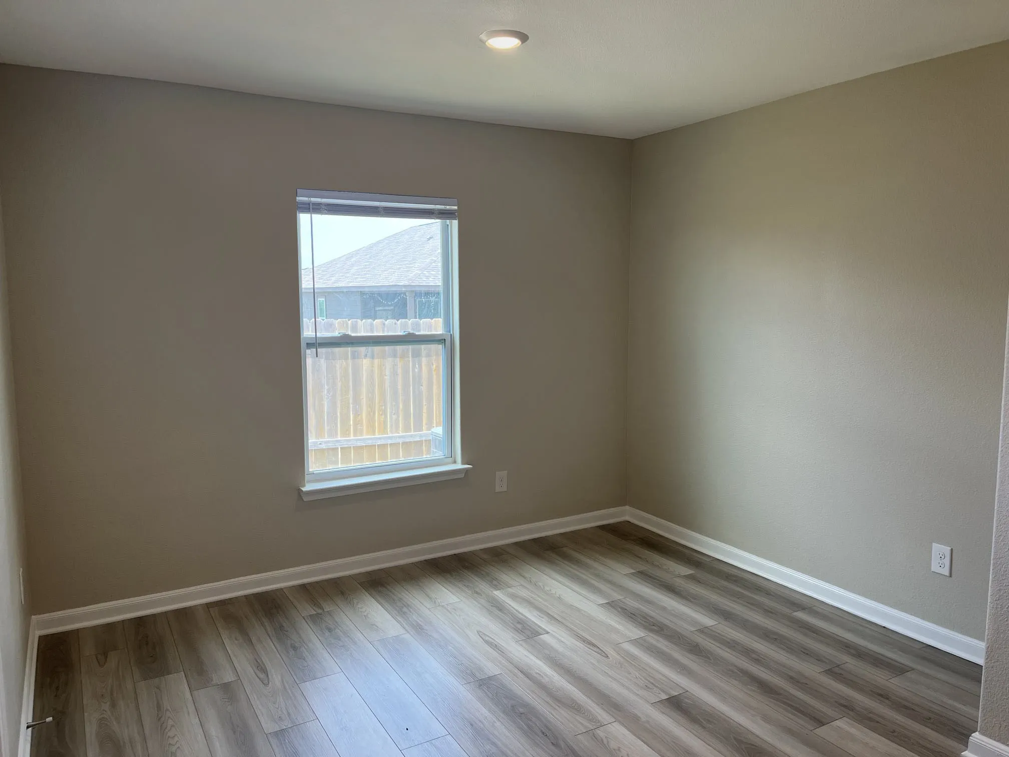 Single Family Residence For Sale in Denton County , 13624 Roosevelt Arch Drive, Ponder, Texas 76259, 4 Bedroom, 2 Bathroom, 2 Garage spaces, 1,596 Sqft, built in 2022, mls#21341089, Real Estate Agent in Ponder, Homes For Sale in Denton county, Homes For Sale in Ponder, Realtor in Ponder Texas, Real Estate Brokerage Independent Realty Texas, Luminita Cordes Realtor