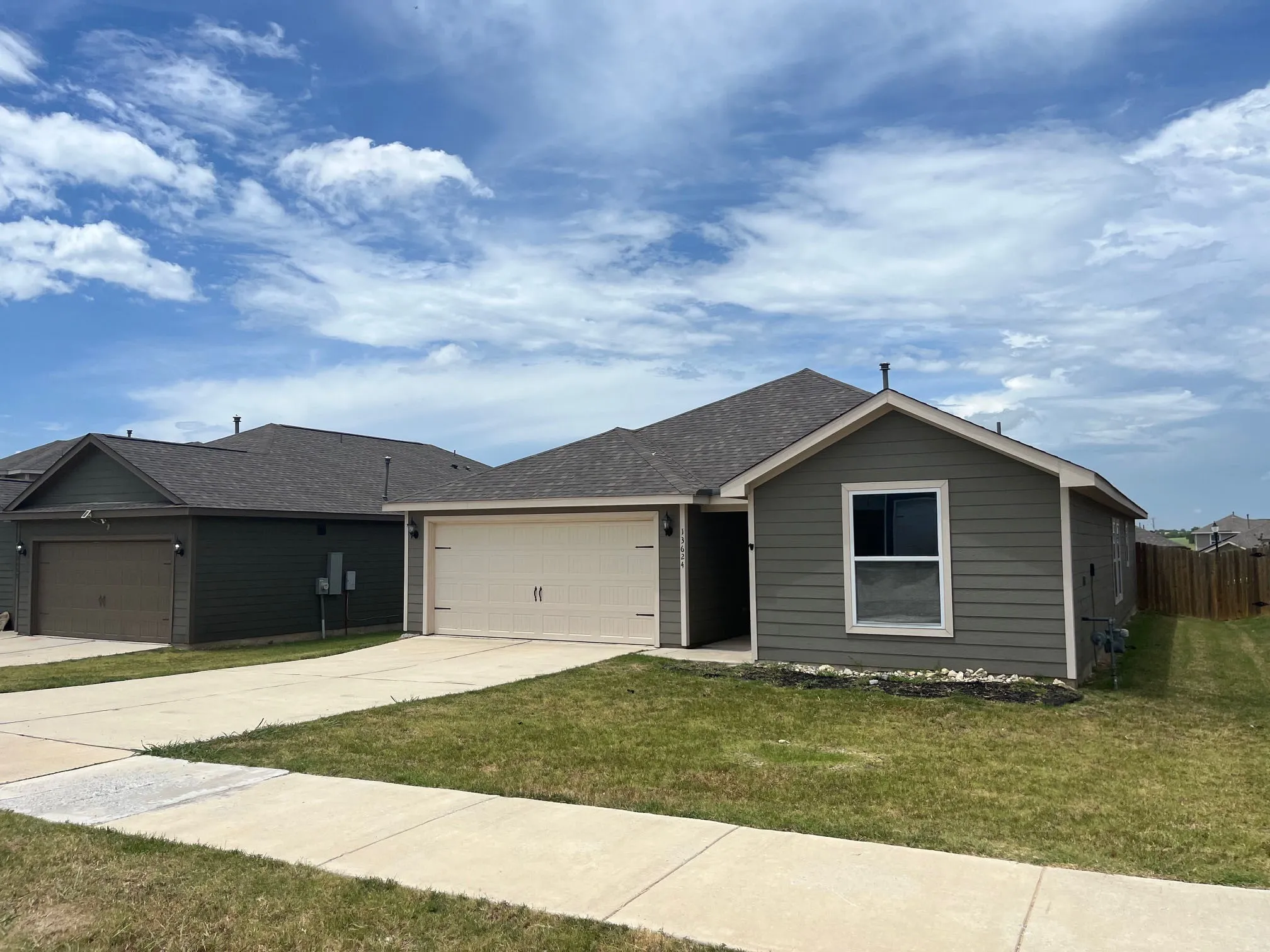 Single Family Residence For Sale in Denton County , 13624 Roosevelt Arch Drive, Ponder, Texas 76259, 4 Bedroom, 2 Bathroom, 2 Garage spaces, 1,596 Sqft, built in 2022, mls#21341089, Real Estate Agent in Ponder, Homes For Sale in Denton county, Homes For Sale in Ponder, Realtor in Ponder Texas, Real Estate Brokerage Independent Realty Texas, Luminita Cordes Realtor