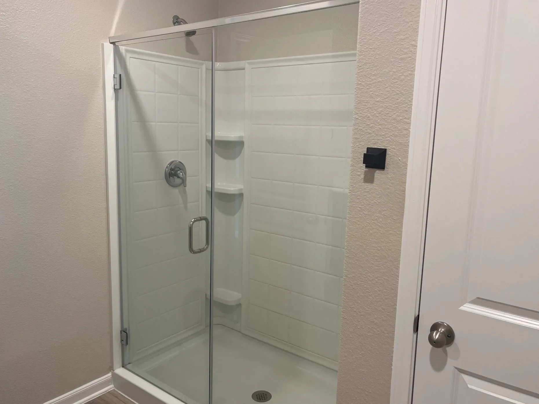 Single Family Residence For Sale in Denton County , 13624 Roosevelt Arch Drive, Ponder, Texas 76259, 4 Bedroom, 2 Bathroom, 2 Garage spaces, 1,596 Sqft, built in 2022, mls#21341089, Real Estate Agent in Ponder, Homes For Sale in Denton county, Homes For Sale in Ponder, Realtor in Ponder Texas, Real Estate Brokerage Independent Realty Texas, Luminita Cordes Realtor