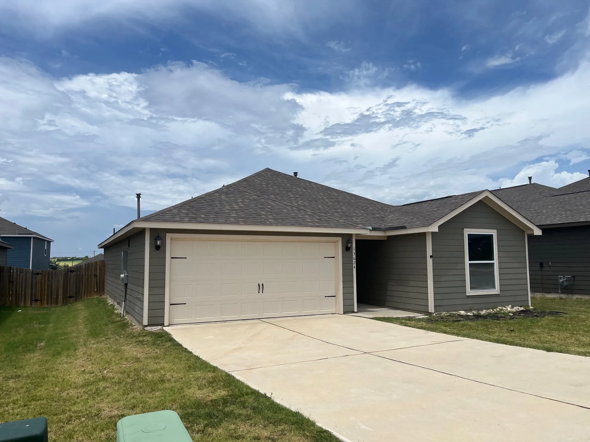 Single Family Residence For Sale in Denton County , 13624 Roosevelt Arch Drive, Ponder, Texas 76259, 4 Bedroom, 2 Bathroom, 2 Garage spaces, 1,596 Sqft, built in 2022, mls#21341089, Real Estate Agent in Ponder, Homes For Sale in Denton county, Homes For Sale in Ponder, Realtor in Ponder Texas, Real Estate Brokerage Independent Realty Texas, Luminita Cordes Realtor