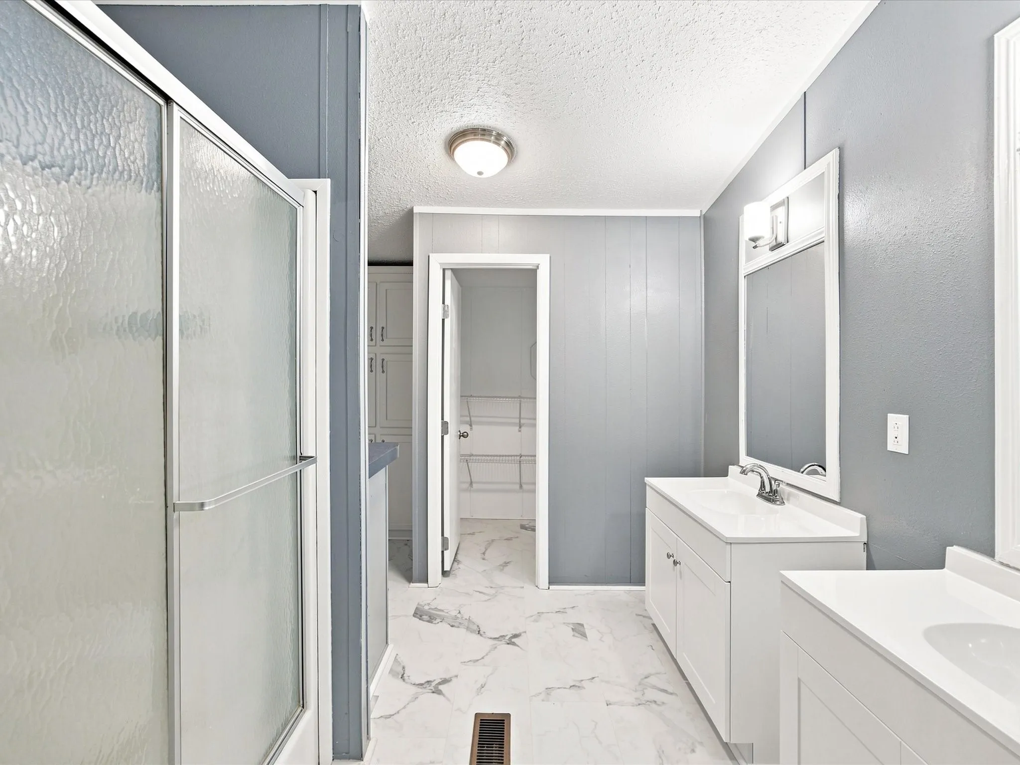 Mobile Home For Sale in Wise County , 1213 Alliance Boulevard, Rhome, Texas 76078, 3 Bedroom, 2 Bathroom, 2 Garage spaces, 1,680 Sqft, built in 1998, mls#21354942, Real Estate Agent in Rhome, Homes For Sale in Wise county, Homes For Sale in Rhome, Realtor in Rhome Texas, Real Estate Brokerage Independent Realty Texas, Luminita Cordes Realtor