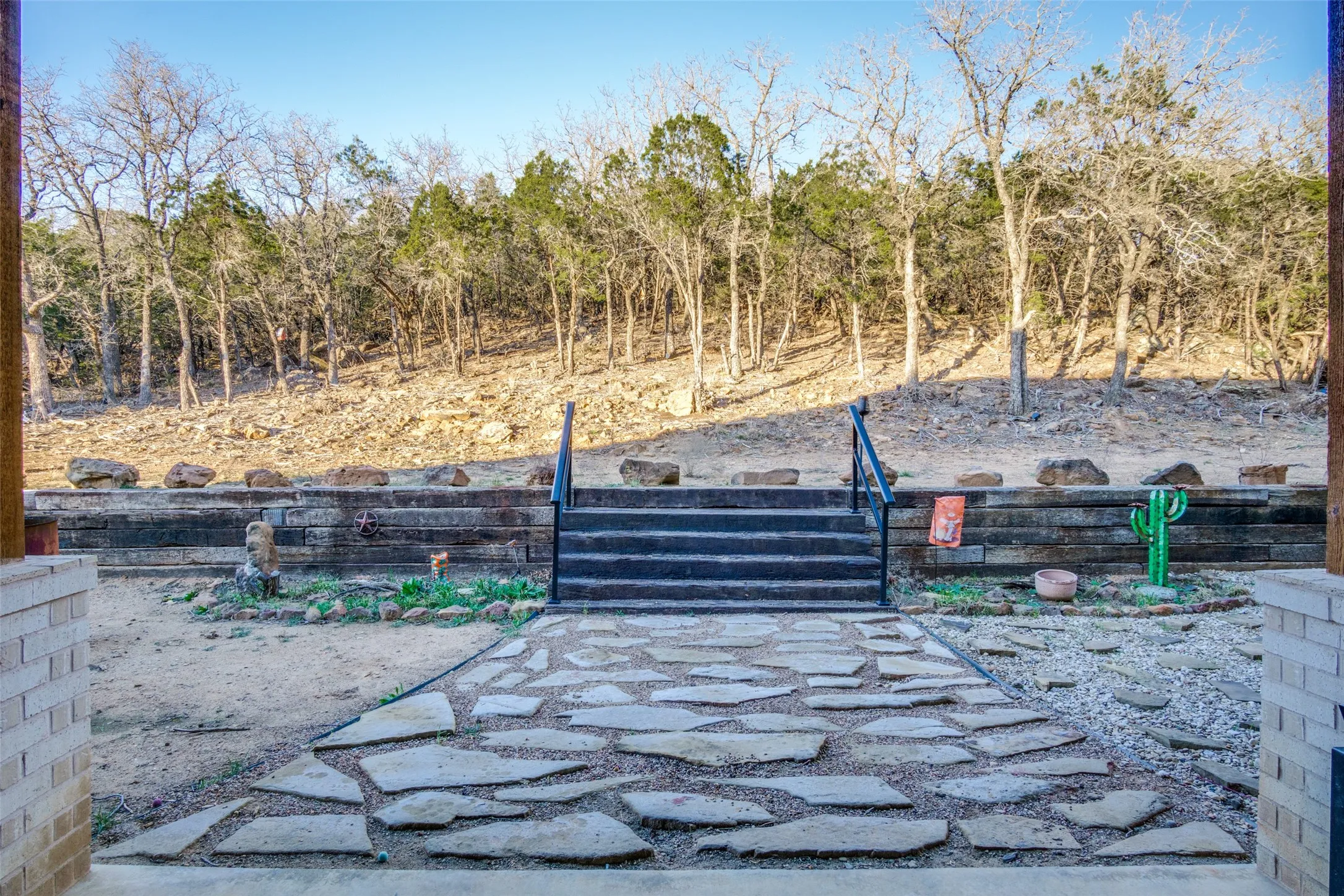 Single Family Residence For Sale in Palo Pinto County , 112 Wooded Acres Drive, Mineral Wells, Texas 76067, 4 Bedroom, 5 Bathroom, 3 Garage spaces, 3,600 Sqft, built in 2022, Price $875,000, mls#21355386, Real Estate Agent in Mineral Wells, Homes For Sale in Palo Pinto county, Homes For Sale in Mineral Wells, Realtor in Mineral Wells Texas, Real Estate Brokerage Independent Realty Texas, Luminita Cordes Realtor