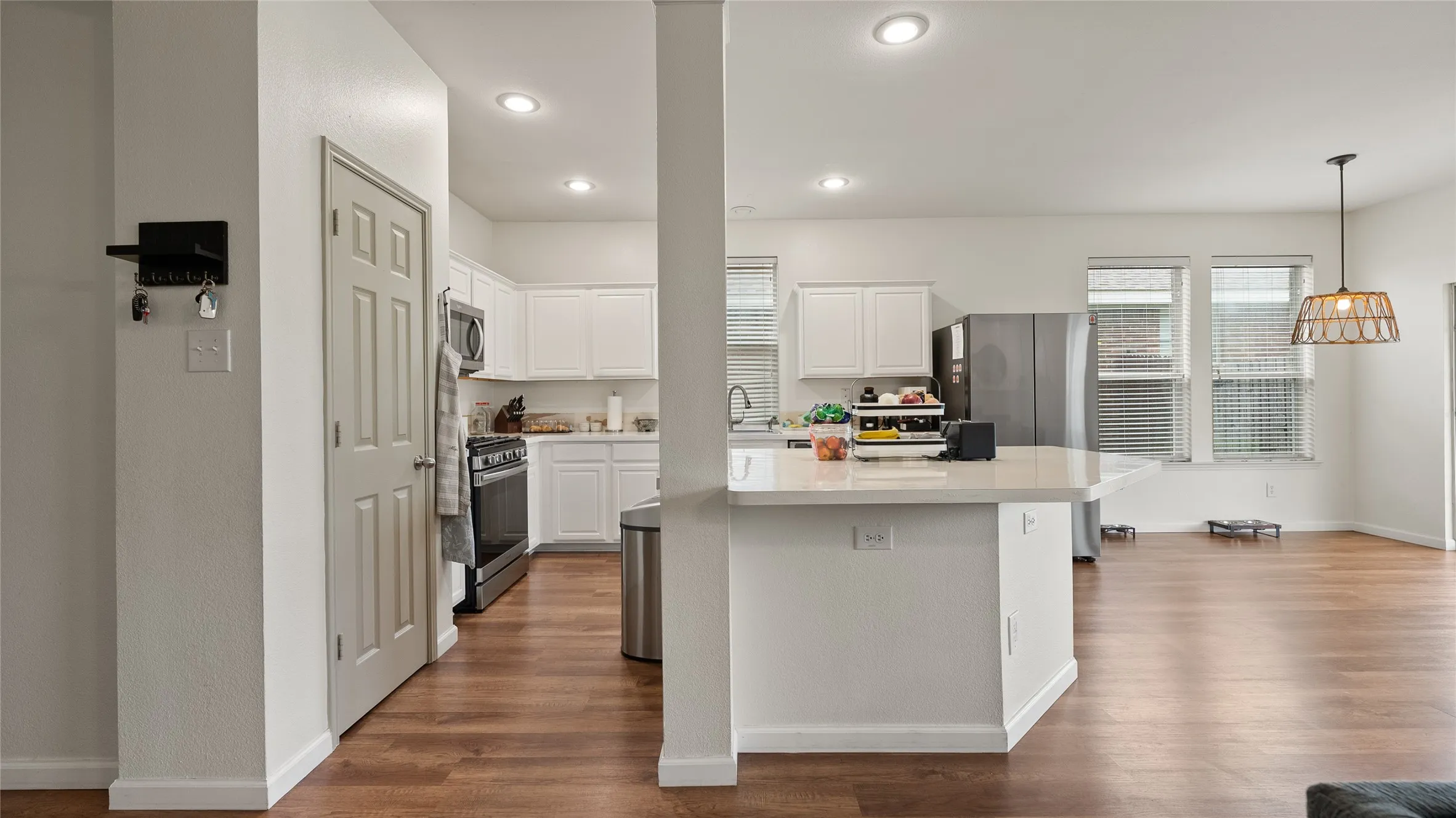 Kitchen with large island and Stainless Steel Appliances