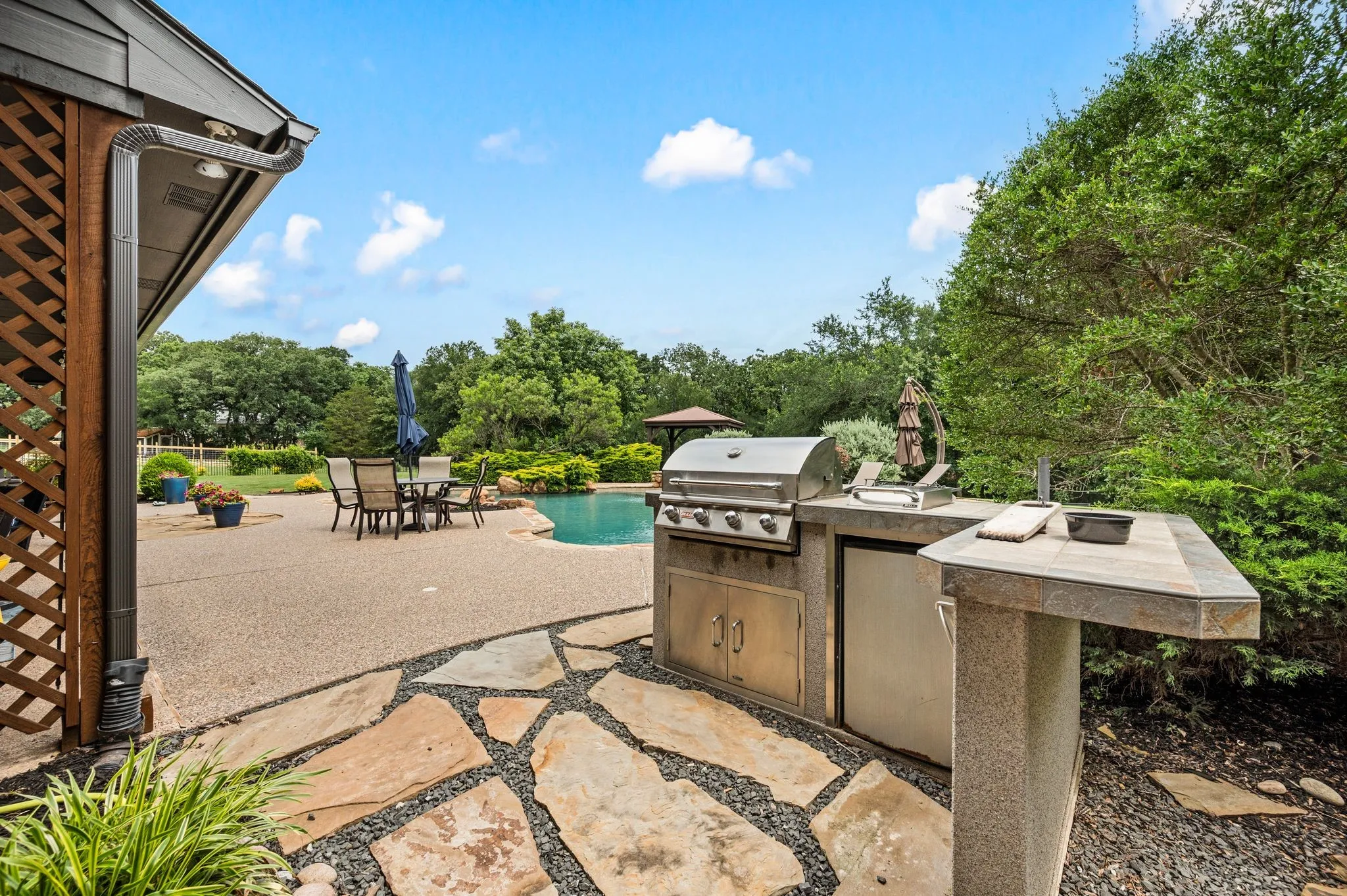 Outdoor grill station