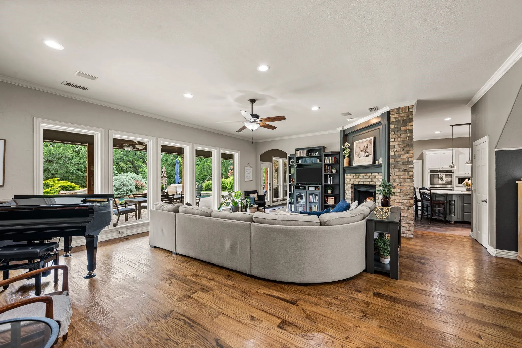 Plenty of windows in this large main living room