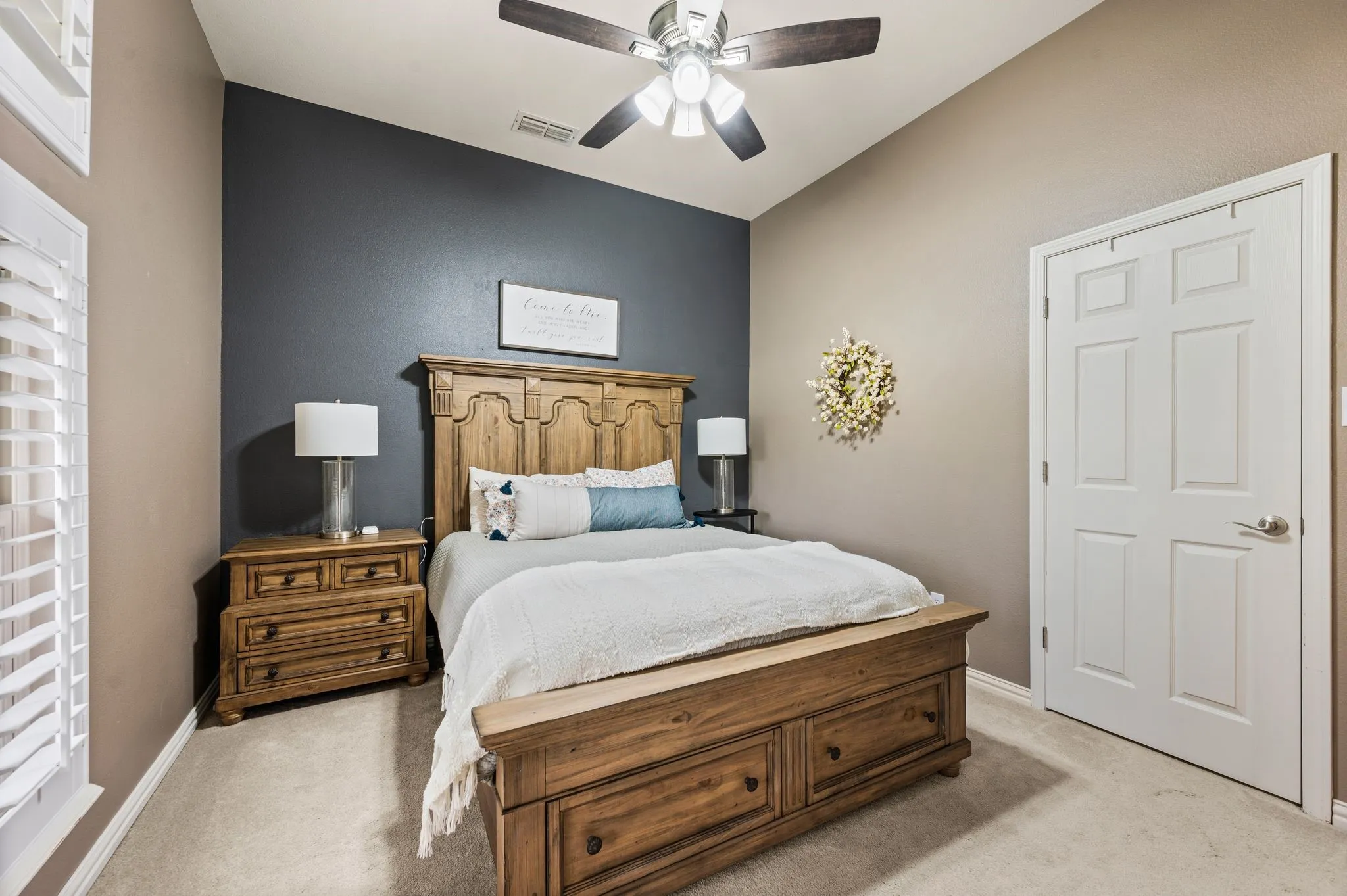 First floor guest room with ensuite