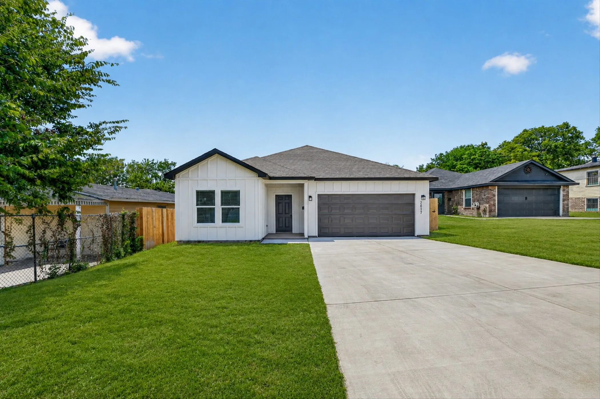 Single Family Residence For Rent in Tarrant County , 2817 Clinton Avenue, Fort Worth, Texas 76106, 3 Bedroom, 2 Bathroom, 2 Garage spaces, 1,260 Sqft, built in 2026, mls#21343461, Real Estate Agent in Fort Worth, Homes For Rent in Tarrant county, Homes For Rent in Fort Worth, Realtor in Fort Worth Texas, Real Estate Brokerage Independent Realty Texas, Luminita Cordes Realtor