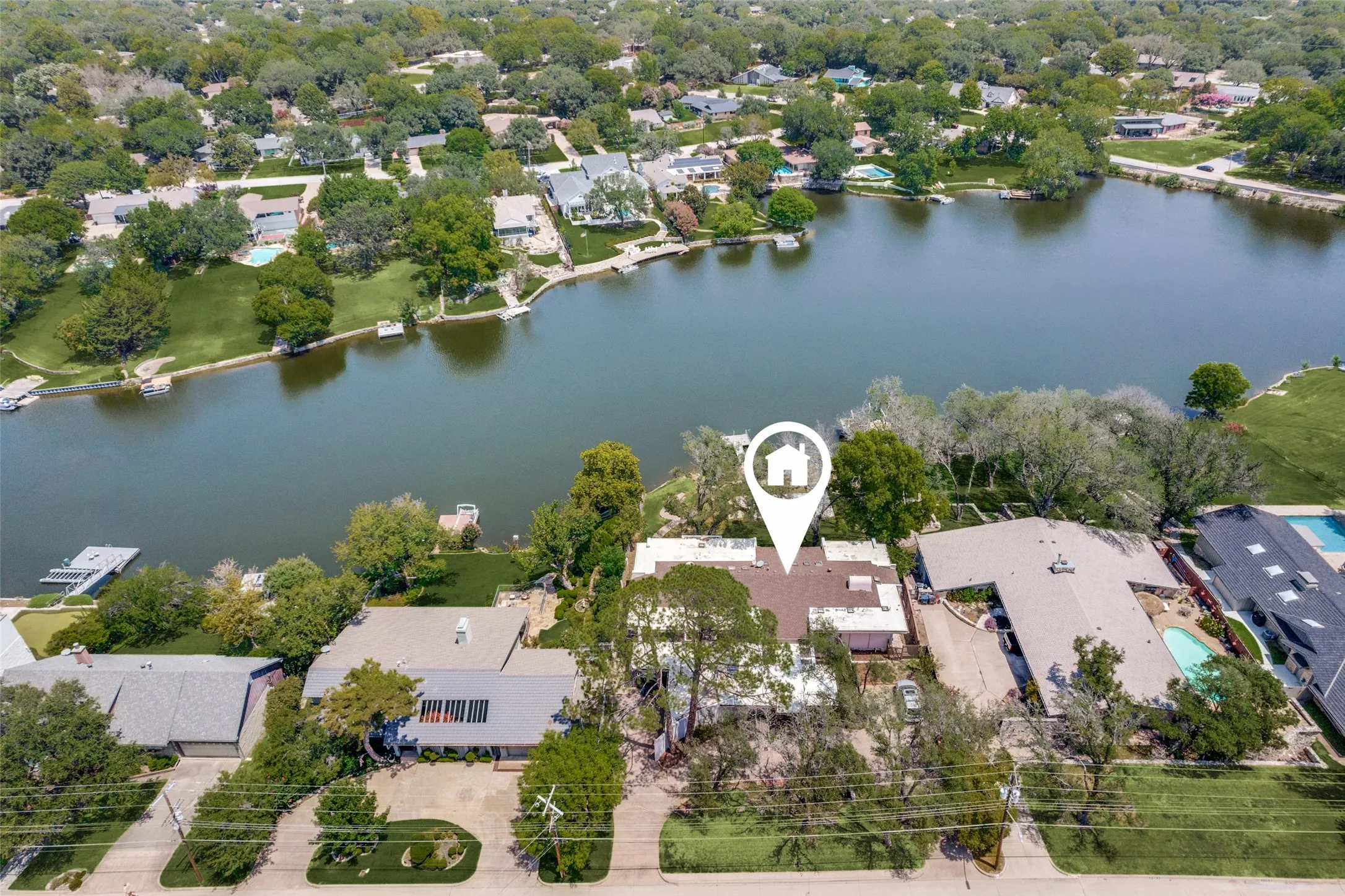 Single Family Residence For Sale in Tarrant County , 4121 Rowan Drive, Fort Worth, Texas 76116, 0, 0, Garage spaces, 5,519 Sqft, built in 1968, mls#21352758, Real Estate Agent in Fort Worth, Homes For Sale in Tarrant county, Homes For Sale in Fort Worth, Realtor in Fort Worth Texas, Real Estate Brokerage Independent Realty Texas, Luminita Cordes Realtor
