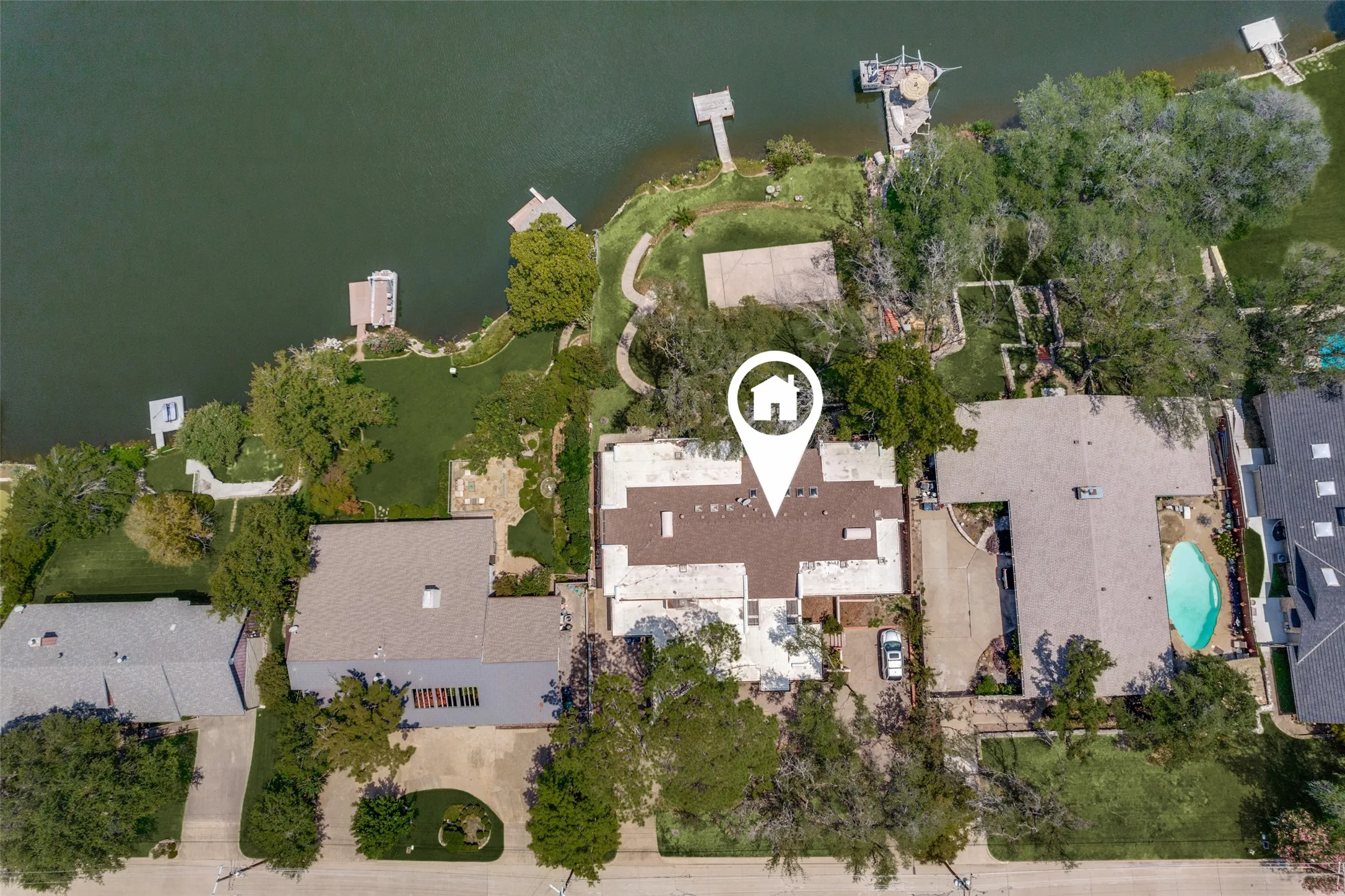 Single Family Residence For Sale in Tarrant County , 4121 Rowan Drive, Fort Worth, Texas 76116, 0, 0, Garage spaces, 5,519 Sqft, built in 1968, mls#21352758, Real Estate Agent in Fort Worth, Homes For Sale in Tarrant county, Homes For Sale in Fort Worth, Realtor in Fort Worth Texas, Real Estate Brokerage Independent Realty Texas, Luminita Cordes Realtor