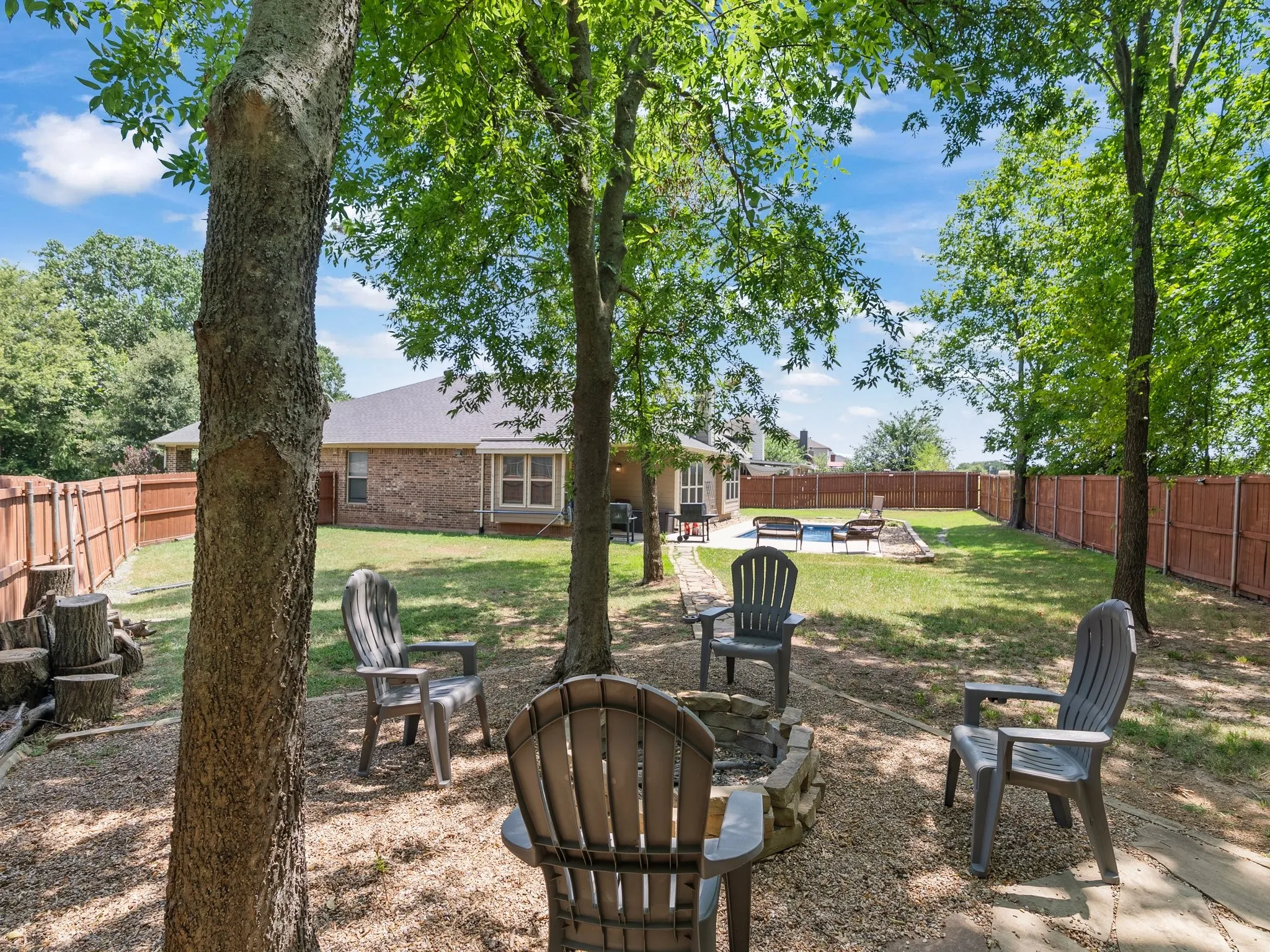 Single Family Residence For Sale in Grayson County , 1700 Fairway Drive, Sherman, Texas 75090, 3 Bedroom, 2 Bathroom, 3 Garage spaces, 1,741 Sqft, built in 2019, mls#21354929, Real Estate Agent in Sherman, Homes For Sale in Grayson county, Homes For Sale in Sherman, Realtor in Sherman Texas, Real Estate Brokerage Independent Realty Texas, Luminita Cordes Realtor