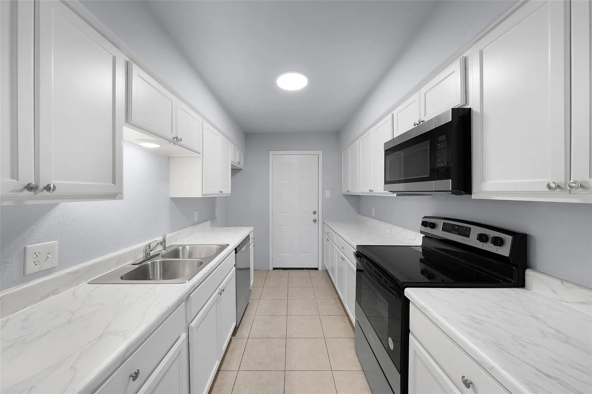 Quadruplex For Rent in Hopkins County , 253 Locust Street S 2N, Sulphur Springs, Texas 75482, 2 Bedroom, 1 Bathroom, Garage spaces, 944 Sqft, built in 1965, Price $1,050, mls#21355424, Real Estate Agent in Sulphur Springs, Homes For Rent in Hopkins county, Homes For Rent in Sulphur Springs, Realtor in Sulphur Springs Texas, Real Estate Brokerage Independent Realty Texas, Luminita Cordes Realtor