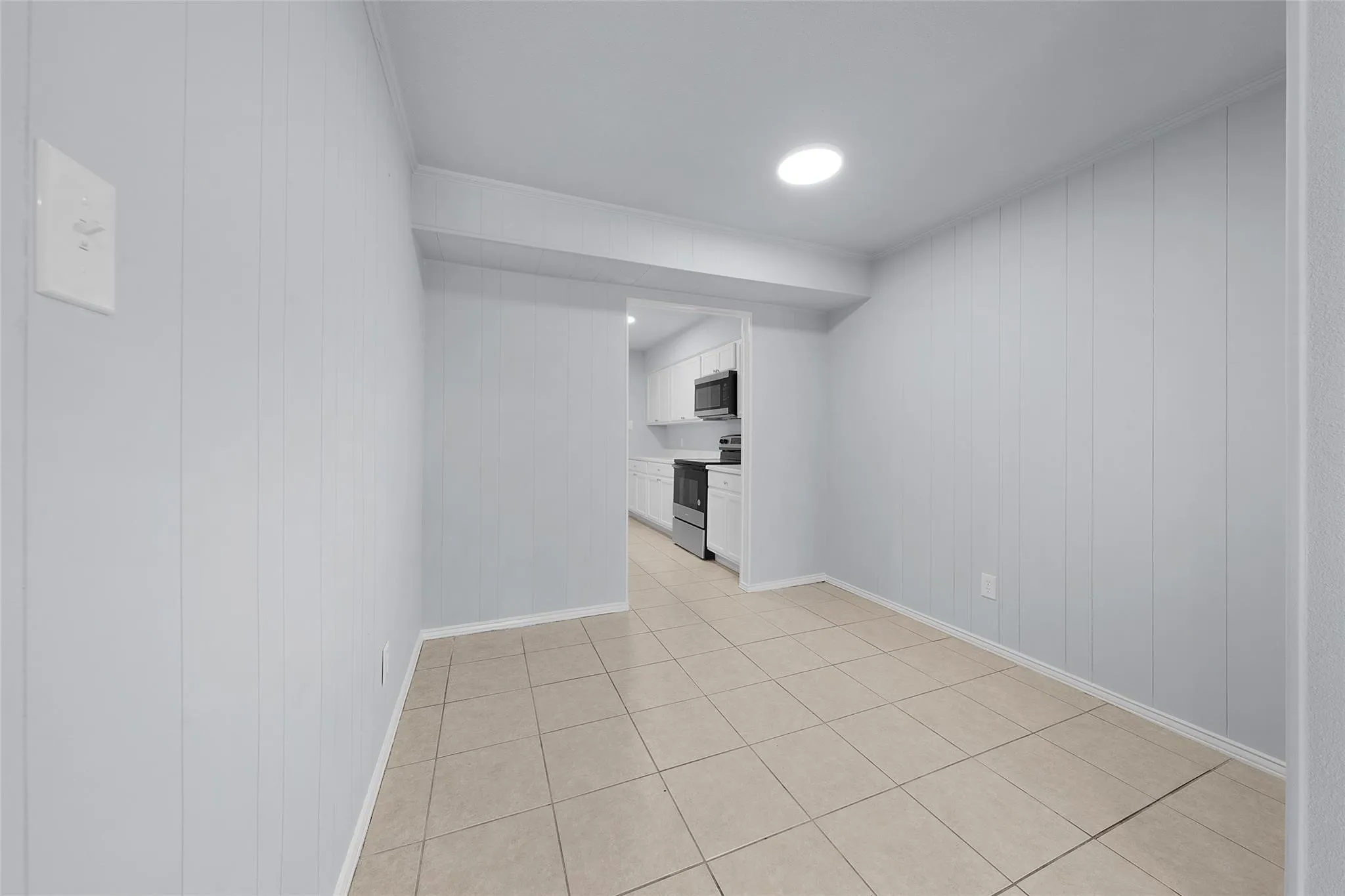 Quadruplex For Rent in Hopkins County , 253 Locust Street S 2N, Sulphur Springs, Texas 75482, 2 Bedroom, 1 Bathroom, Garage spaces, 944 Sqft, built in 1965, Price $1,050, mls#21355424, Real Estate Agent in Sulphur Springs, Homes For Rent in Hopkins county, Homes For Rent in Sulphur Springs, Realtor in Sulphur Springs Texas, Real Estate Brokerage Independent Realty Texas, Luminita Cordes Realtor