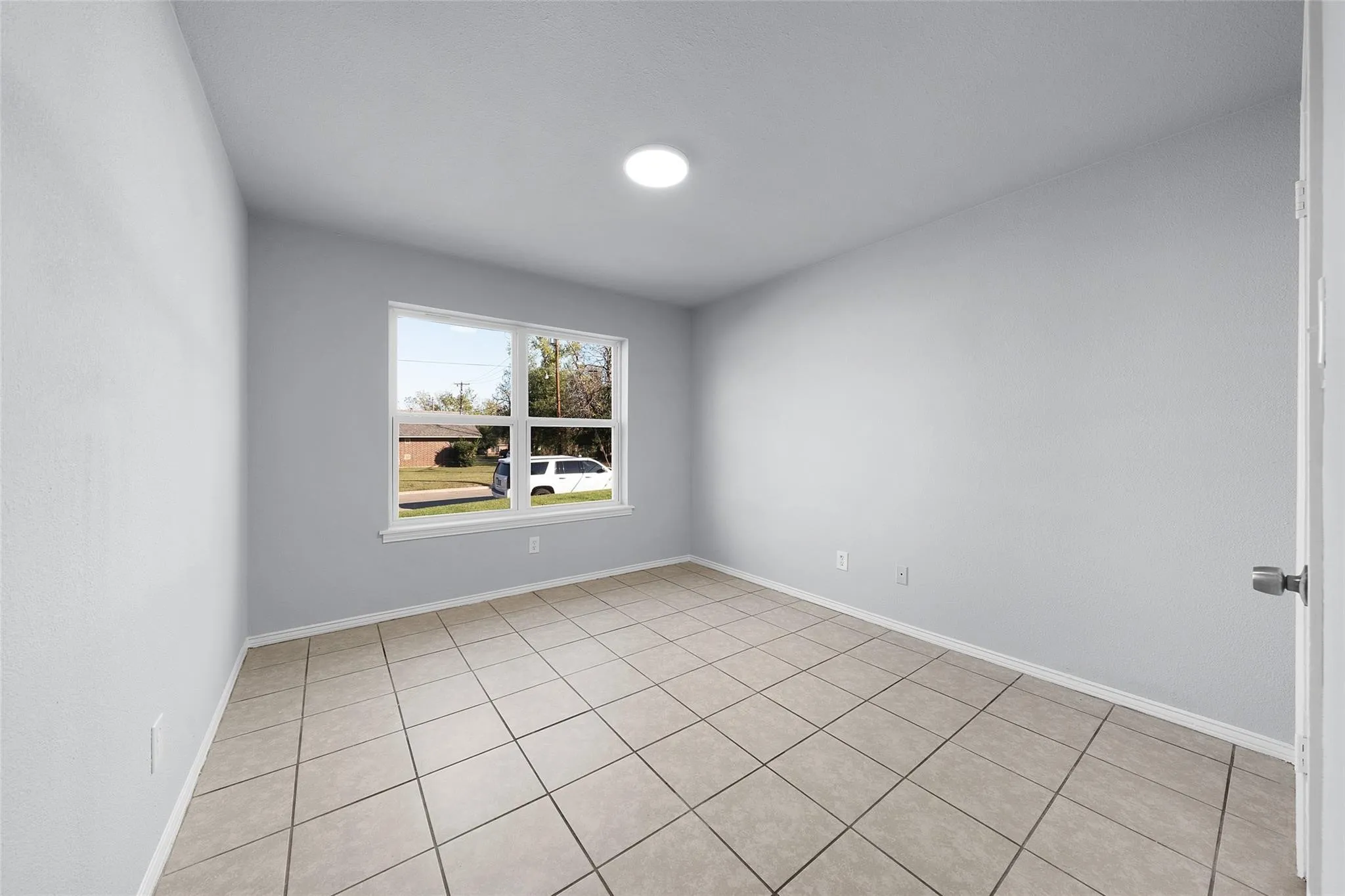 Quadruplex For Rent in Hopkins County , 253 Locust Street S 2N, Sulphur Springs, Texas 75482, 2 Bedroom, 1 Bathroom, Garage spaces, 944 Sqft, built in 1965, Price $1,050, mls#21355424, Real Estate Agent in Sulphur Springs, Homes For Rent in Hopkins county, Homes For Rent in Sulphur Springs, Realtor in Sulphur Springs Texas, Real Estate Brokerage Independent Realty Texas, Luminita Cordes Realtor