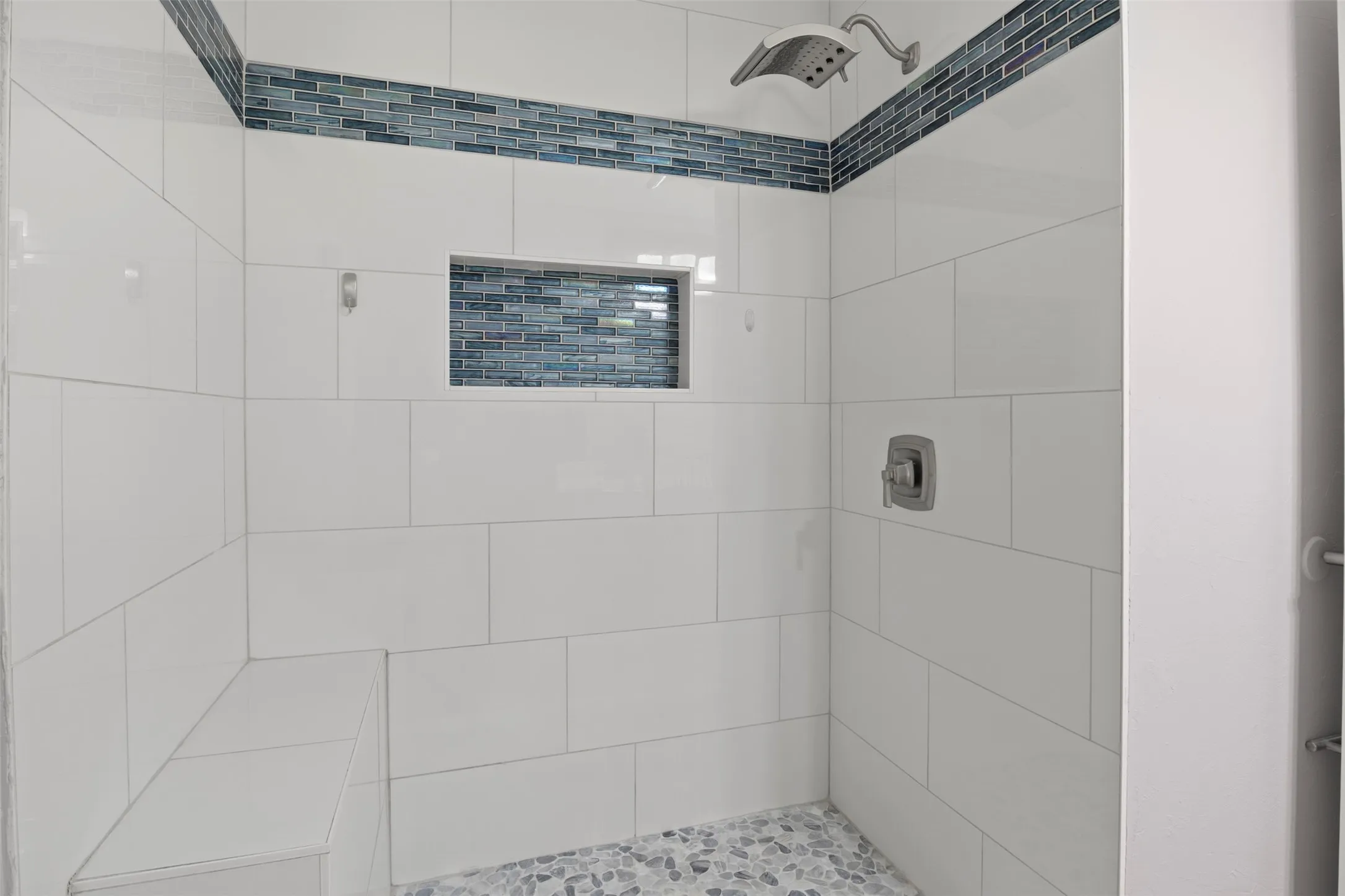 Single Family Residence For Sale in Tarrant County , 8724 Mystic Trail, Fort Worth, Texas 76118, 3 Bedroom, 2 Bathroom, Garage spaces, 1,603 Sqft, built in 1992, mls#21355430, Real Estate Agent in Fort Worth, Homes For Sale in Tarrant county, Homes For Sale in Fort Worth, Realtor in Fort Worth Texas, Real Estate Brokerage Independent Realty Texas, Luminita Cordes Realtor