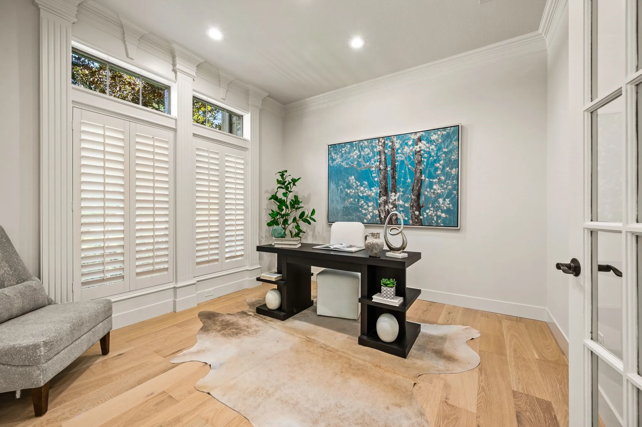 Single Family Residence For Sale in Tarrant County , 205 Raintree Court, Colleyville, Texas 76034, 5 Bedroom, 6 Bathroom, 4 Garage spaces, 5,143 Sqft, built in 2004, mls#21344881, Real Estate Agent in Colleyville, Homes For Sale in Tarrant county, Homes For Sale in Colleyville, Realtor in Colleyville Texas, Real Estate Brokerage Independent Realty Texas, Luminita Cordes Realtor