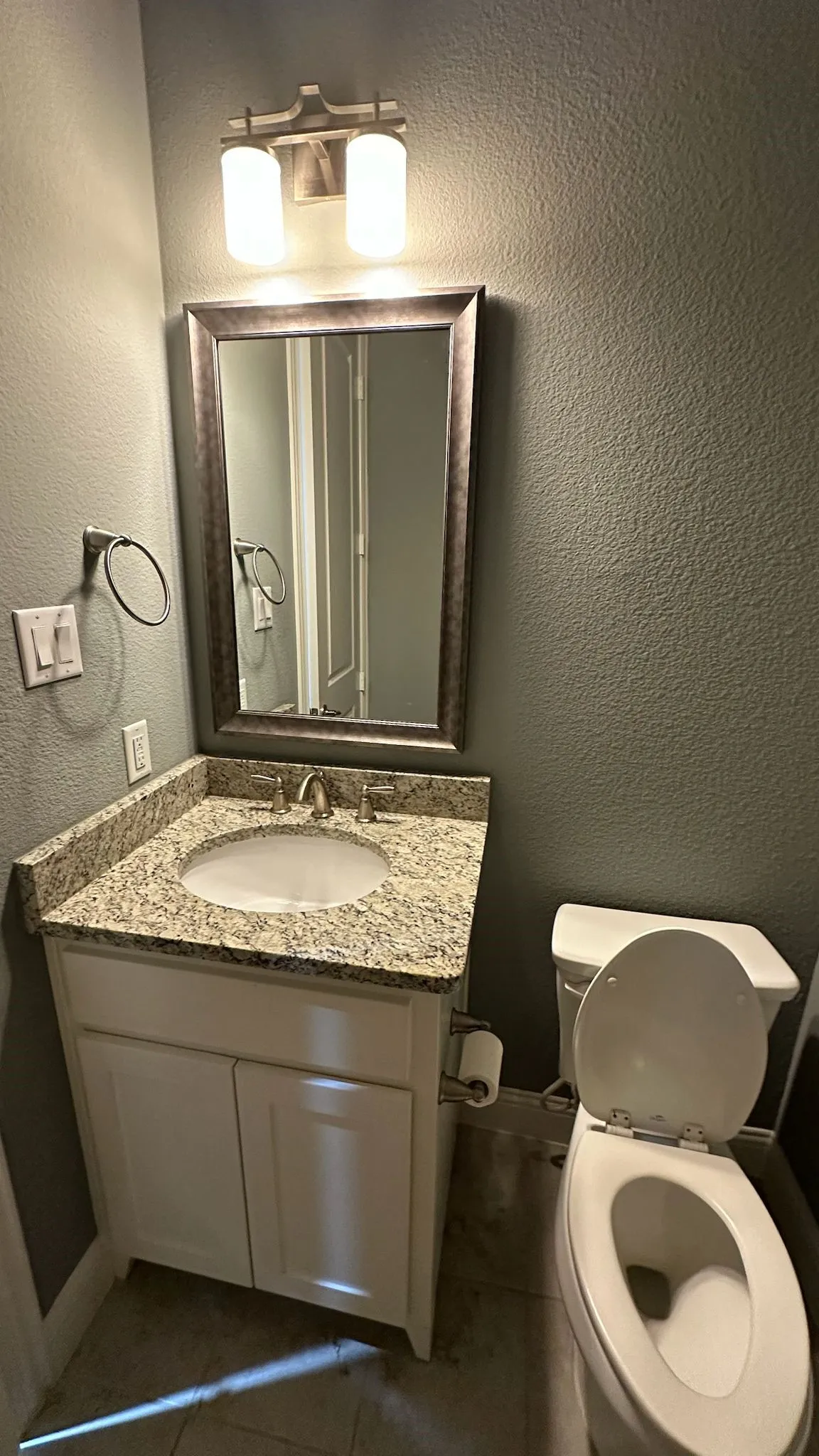 Single Family Residence For Rent in Collin County , 8533 Pine Valley Drive, Mc Kinney, Texas 75070, 4 Bedroom, 4 Bathroom, 3 Garage spaces, 3,461 Sqft, built in 2017, Price $3,600, mls#21354216, Real Estate Agent in Mc Kinney, Homes For Rent in Collin county, Homes For Rent in Mc Kinney, Realtor in Mc Kinney Texas, Real Estate Brokerage Independent Realty Texas, Luminita Cordes Realtor