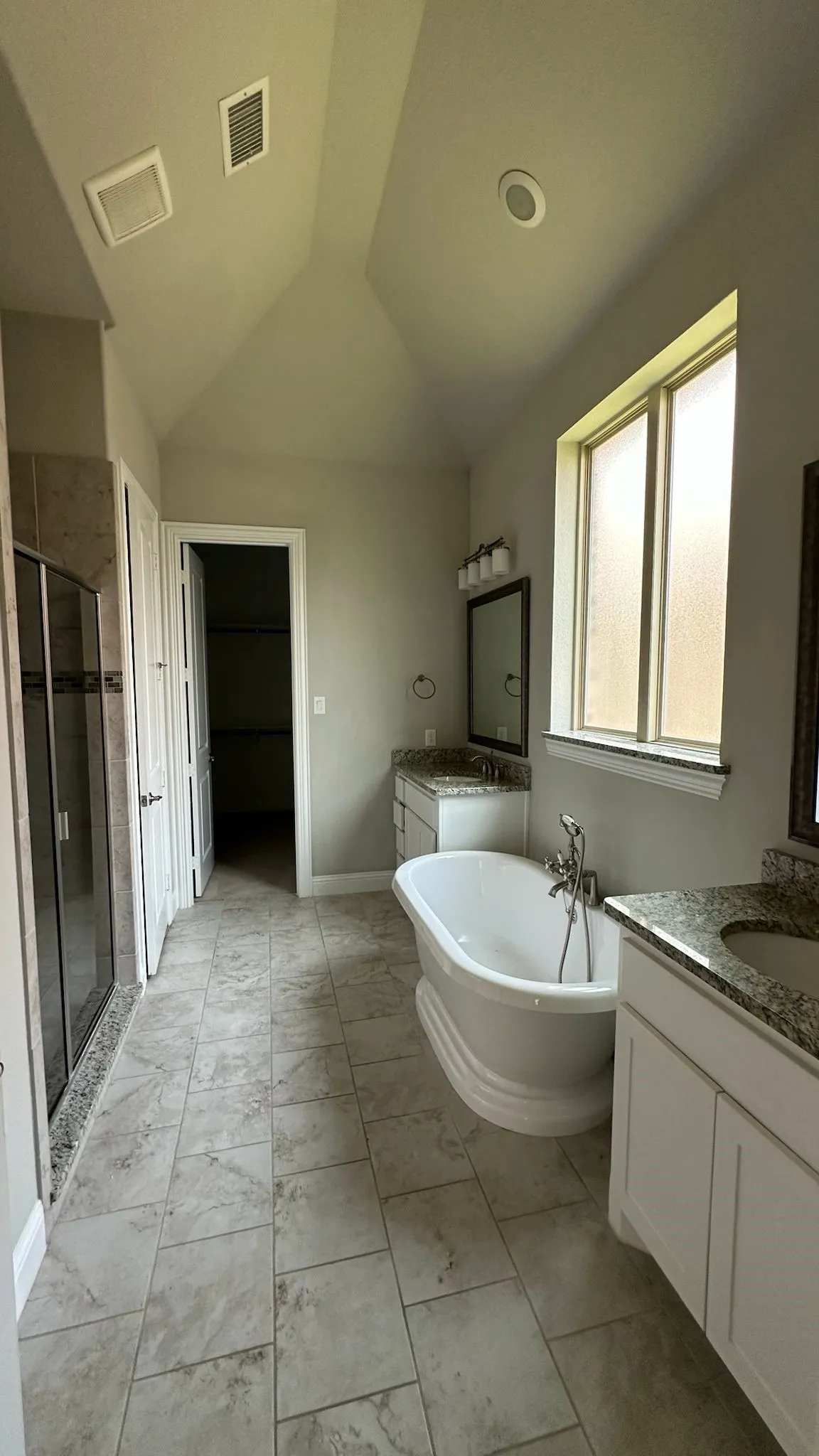 Single Family Residence For Rent in Collin County , 8533 Pine Valley Drive, Mc Kinney, Texas 75070, 4 Bedroom, 4 Bathroom, 3 Garage spaces, 3,461 Sqft, built in 2017, Price $3,600, mls#21354216, Real Estate Agent in Mc Kinney, Homes For Rent in Collin county, Homes For Rent in Mc Kinney, Realtor in Mc Kinney Texas, Real Estate Brokerage Independent Realty Texas, Luminita Cordes Realtor