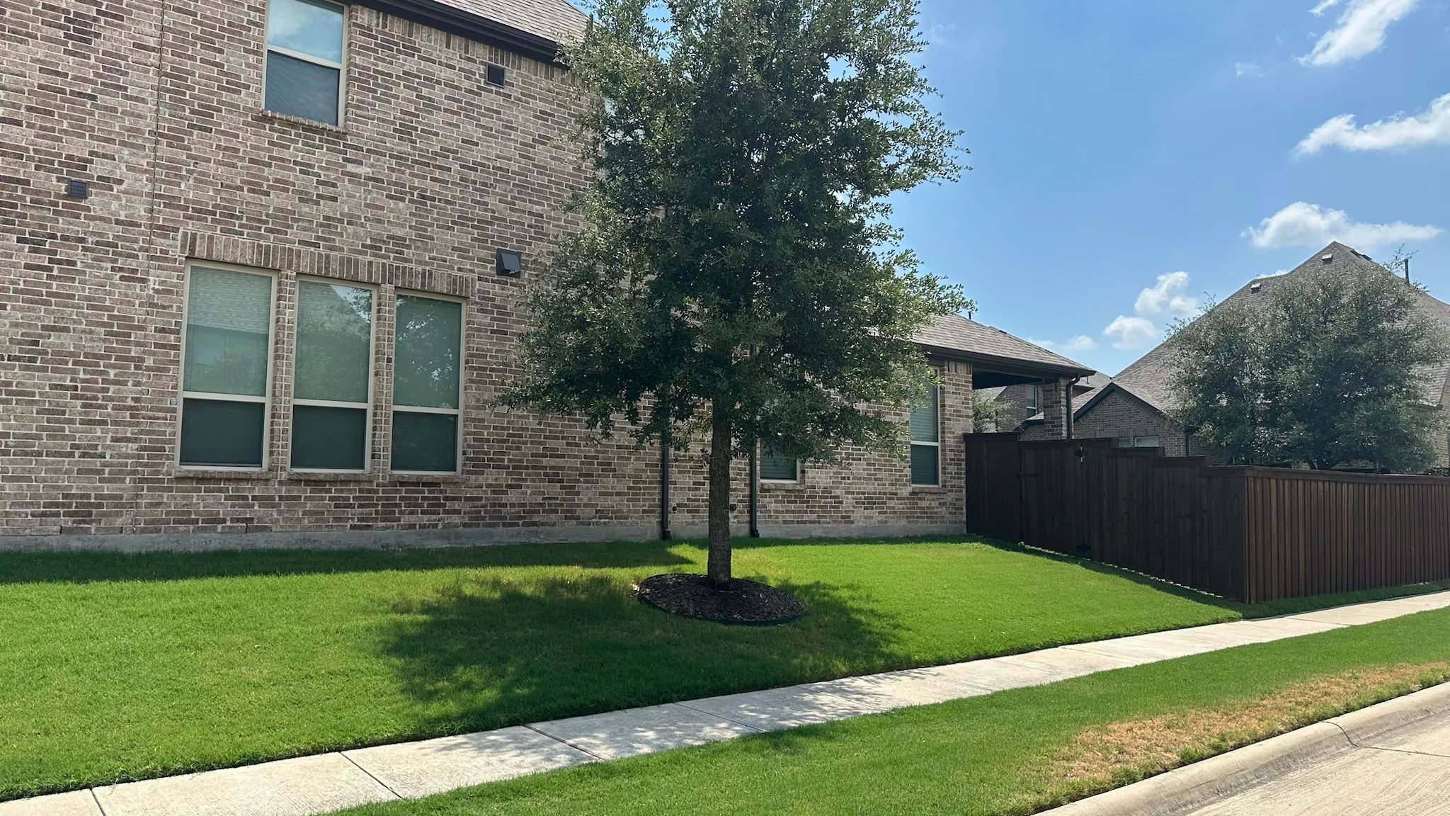 Single Family Residence For Rent in Collin County , 8533 Pine Valley Drive, Mc Kinney, Texas 75070, 4 Bedroom, 4 Bathroom, 3 Garage spaces, 3,461 Sqft, built in 2017, Price $3,600, mls#21354216, Real Estate Agent in Mc Kinney, Homes For Rent in Collin county, Homes For Rent in Mc Kinney, Realtor in Mc Kinney Texas, Real Estate Brokerage Independent Realty Texas, Luminita Cordes Realtor