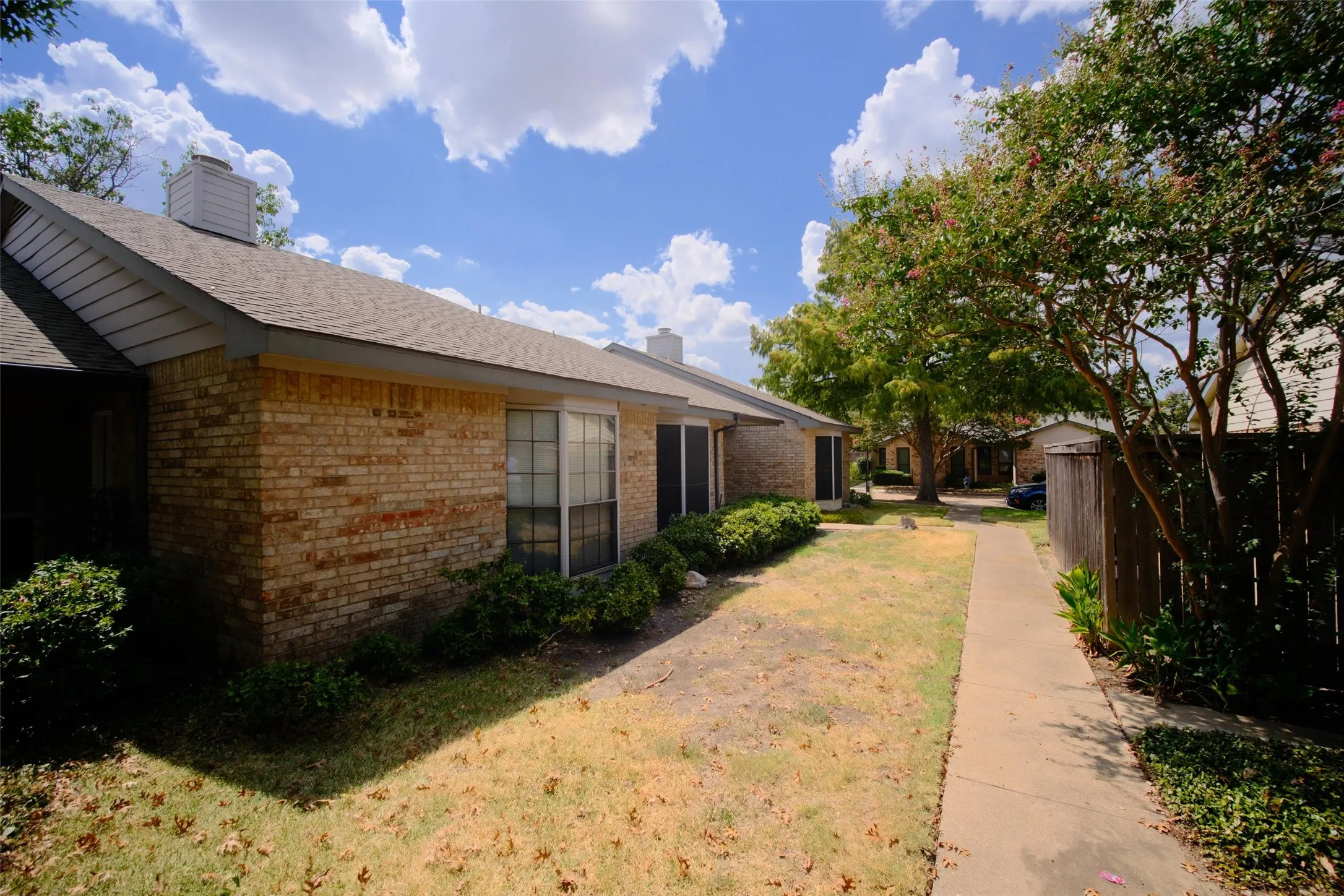 Single Family Residence For Rent in Dallas County , 2111 E Beltline Road, Richardson, Texas 75081, 2 Bedroom, 1 Bathroom, Garage spaces, 908 Sqft, built in 1982, mls#21352031, Real Estate Agent in Richardson, Homes For Rent in Dallas county, Homes For Rent in Richardson, Realtor in Richardson Texas, Real Estate Brokerage Independent Realty Texas, Luminita Cordes Realtor