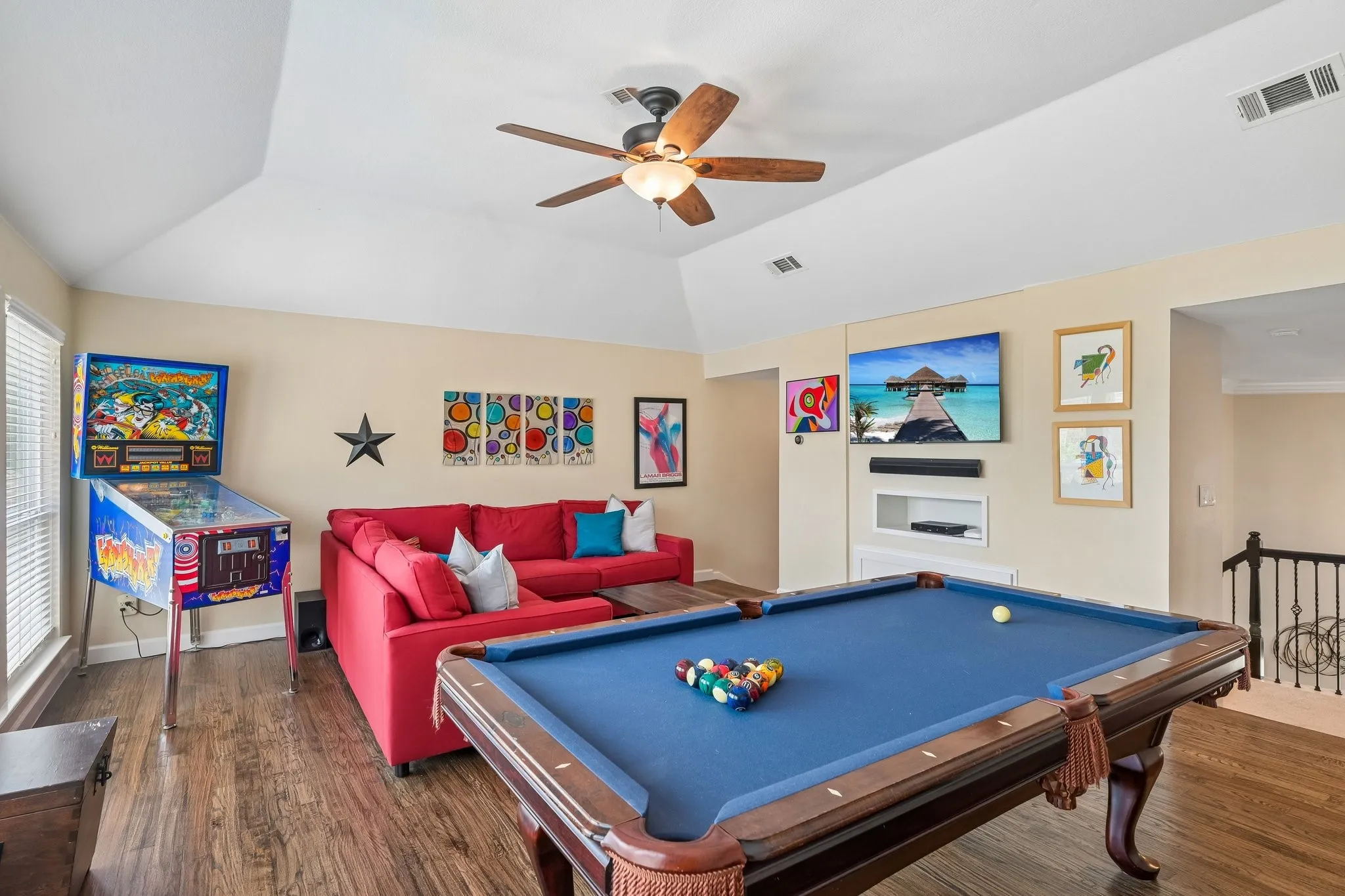 Single Family Residence For Sale in Tarrant County , 1810 Windsong Circle, Keller, Texas 76248, 4 Bedroom, 4 Bathroom, 2 Garage spaces, 3,868 Sqft, built in 1998, mls#21355245, Real Estate Agent in Keller, Homes For Sale in Tarrant county, Homes For Sale in Keller, Realtor in Keller Texas, Real Estate Brokerage Independent Realty Texas, Luminita Cordes Realtor