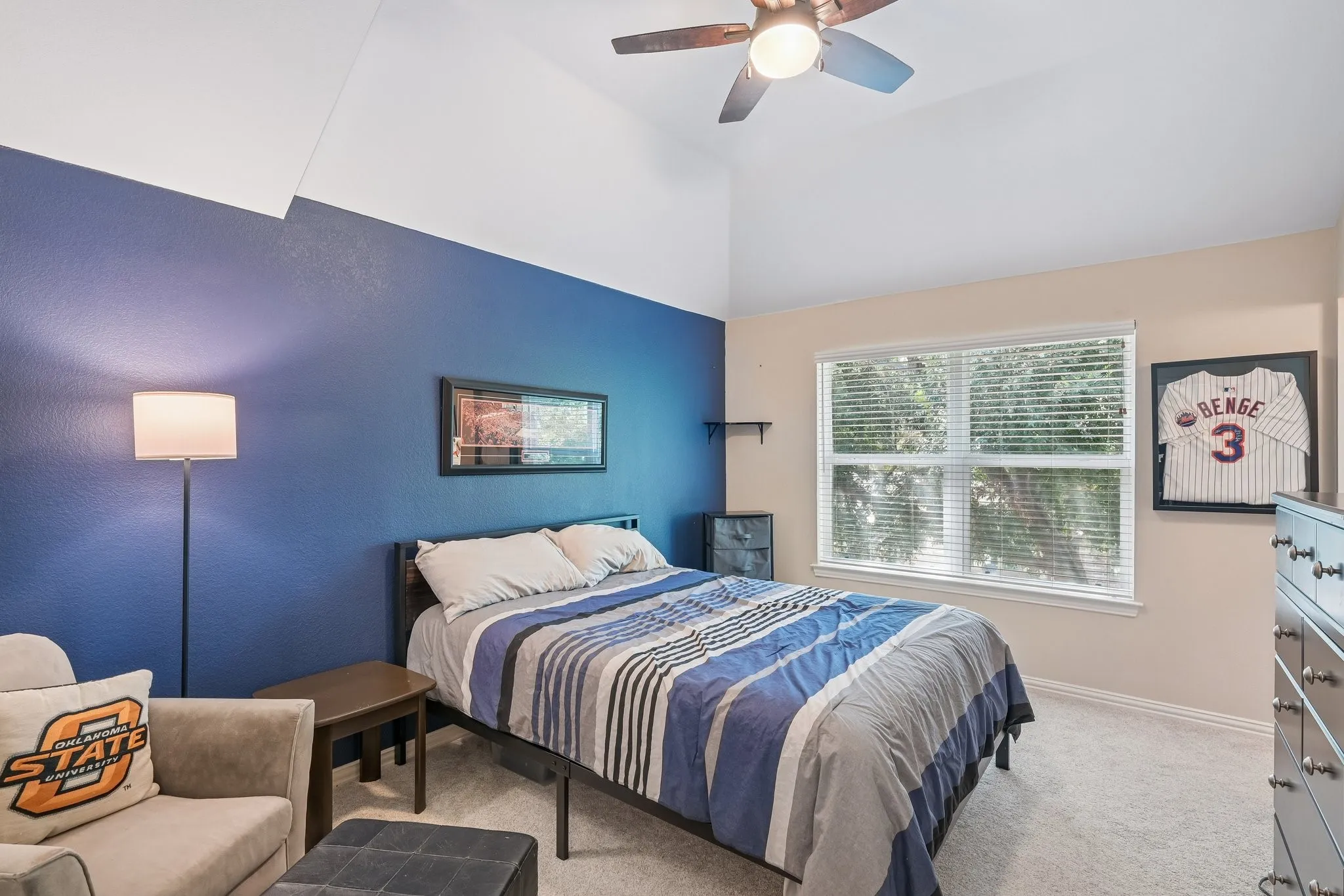 Single Family Residence For Sale in Tarrant County , 1810 Windsong Circle, Keller, Texas 76248, 4 Bedroom, 4 Bathroom, 2 Garage spaces, 3,868 Sqft, built in 1998, mls#21355245, Real Estate Agent in Keller, Homes For Sale in Tarrant county, Homes For Sale in Keller, Realtor in Keller Texas, Real Estate Brokerage Independent Realty Texas, Luminita Cordes Realtor