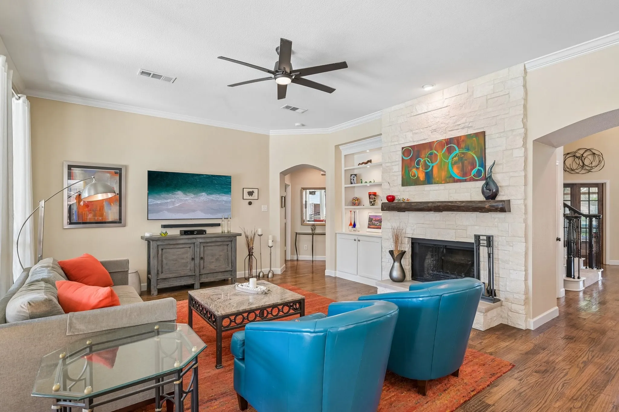 Single Family Residence For Sale in Tarrant County , 1810 Windsong Circle, Keller, Texas 76248, 4 Bedroom, 4 Bathroom, 2 Garage spaces, 3,868 Sqft, built in 1998, mls#21355245, Real Estate Agent in Keller, Homes For Sale in Tarrant county, Homes For Sale in Keller, Realtor in Keller Texas, Real Estate Brokerage Independent Realty Texas, Luminita Cordes Realtor