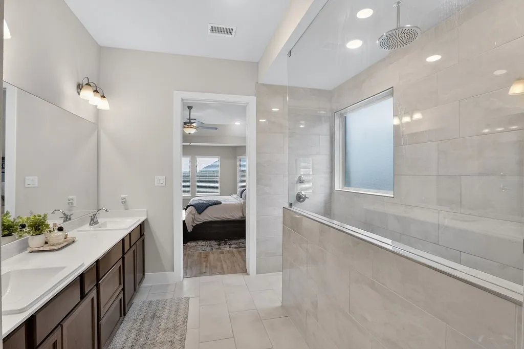 Single Family Residence For Sale in Ellis County , 2405 Hitchford Street, Midlothian, Texas 76065, 3 Bedroom, 3 Bathroom, 2 Garage spaces, 2,606 Sqft, built in 2024, mls#21342713, Real Estate Agent in Midlothian, Homes For Sale in Ellis county, Homes For Sale in Midlothian, Realtor in Midlothian Texas, Real Estate Brokerage Independent Realty Texas, Luminita Cordes Realtor