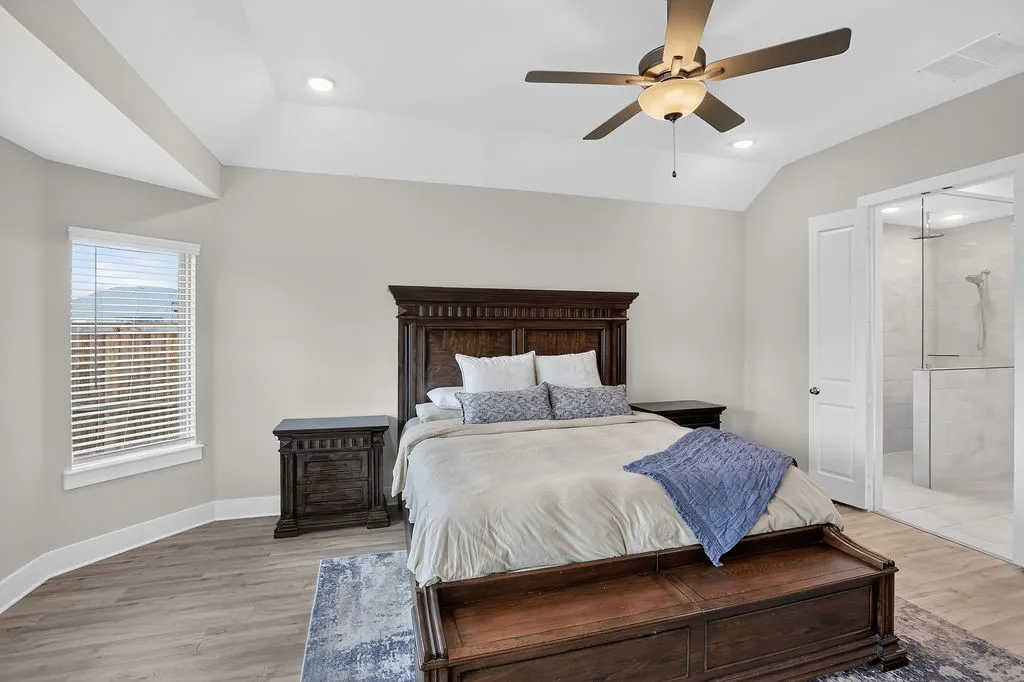 Single Family Residence For Sale in Ellis County , 2405 Hitchford Street, Midlothian, Texas 76065, 3 Bedroom, 3 Bathroom, 2 Garage spaces, 2,606 Sqft, built in 2024, mls#21342713, Real Estate Agent in Midlothian, Homes For Sale in Ellis county, Homes For Sale in Midlothian, Realtor in Midlothian Texas, Real Estate Brokerage Independent Realty Texas, Luminita Cordes Realtor