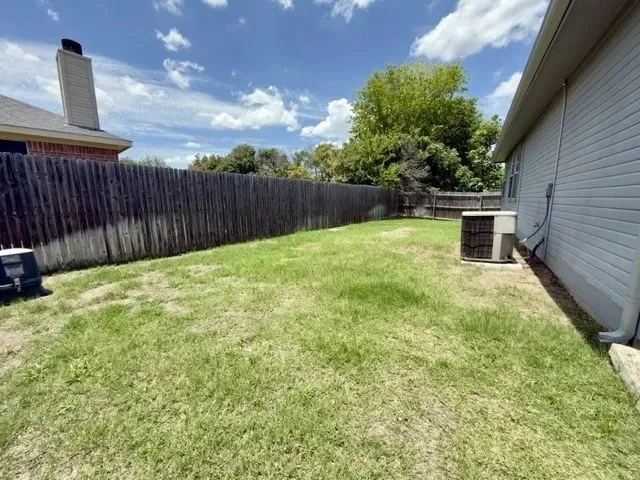 Single Family Residence For Rent in Tarrant County , 4425 Park Creek Court, Fort Worth, Texas 76137, 3 Bedroom, 2 Bathroom, 2 Garage spaces, 1,525 Sqft, built in 1998, mls#21355450, Real Estate Agent in Fort Worth, Homes For Rent in Tarrant county, Homes For Rent in Fort Worth, Realtor in Fort Worth Texas, Real Estate Brokerage Independent Realty Texas, Luminita Cordes Realtor