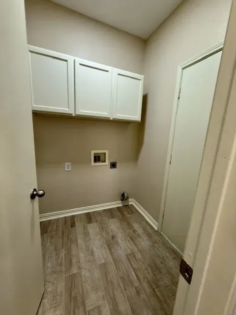 Single Family Residence For Rent in Tarrant County , 4425 Park Creek Court, Fort Worth, Texas 76137, 3 Bedroom, 2 Bathroom, 2 Garage spaces, 1,525 Sqft, built in 1998, mls#21355450, Real Estate Agent in Fort Worth, Homes For Rent in Tarrant county, Homes For Rent in Fort Worth, Realtor in Fort Worth Texas, Real Estate Brokerage Independent Realty Texas, Luminita Cordes Realtor