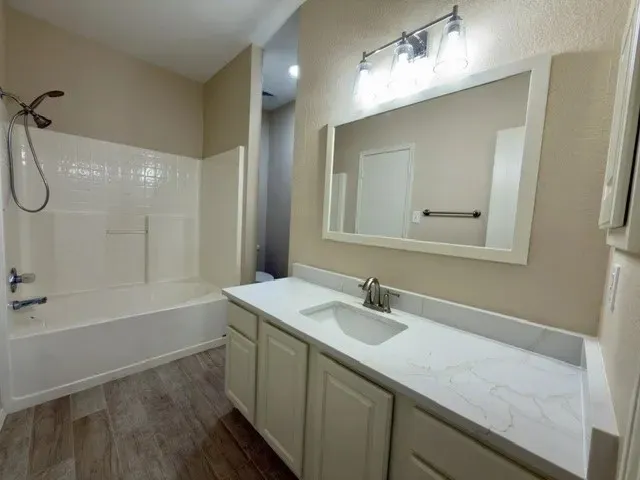 Single Family Residence For Rent in Tarrant County , 4425 Park Creek Court, Fort Worth, Texas 76137, 3 Bedroom, 2 Bathroom, 2 Garage spaces, 1,525 Sqft, built in 1998, mls#21355450, Real Estate Agent in Fort Worth, Homes For Rent in Tarrant county, Homes For Rent in Fort Worth, Realtor in Fort Worth Texas, Real Estate Brokerage Independent Realty Texas, Luminita Cordes Realtor